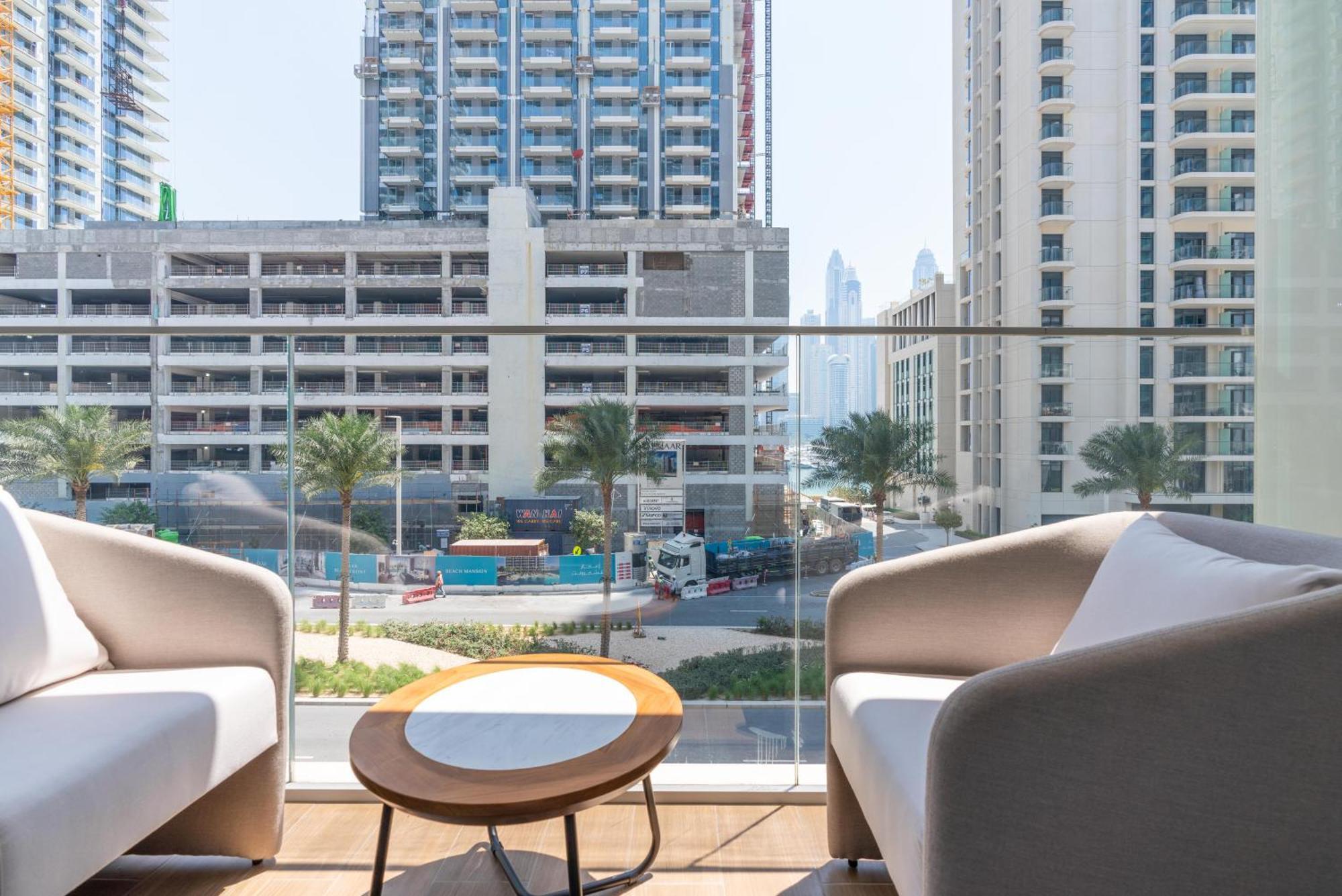 Isle Tower 2 - Beachfront Stunning - Full Sea Views Dubaï