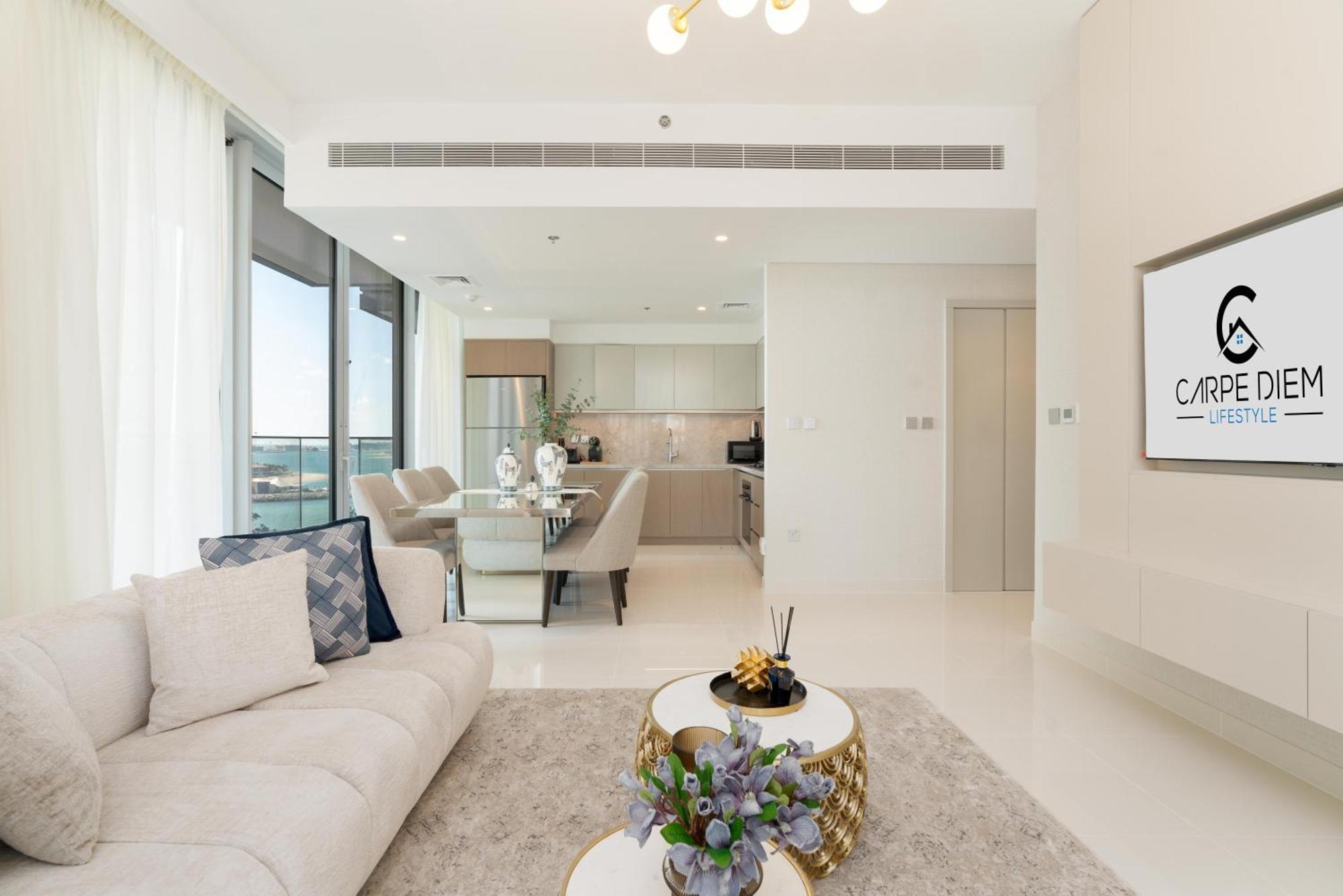 Isle Tower 2 - Beachfront Stunning - Full Sea Views *