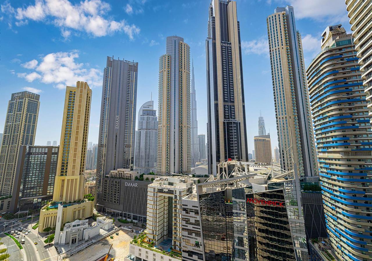 Burj Khalifa View! 2 Bedroom Luxe With 4 Minute Walk To Mall! Pool And Sauna Access! * Dubái