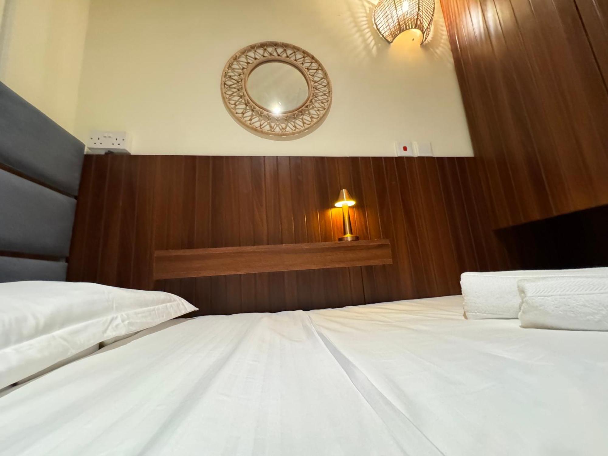 Marina Jasmine - Luxury - Jumeirah Beach Auberge de jeunesse