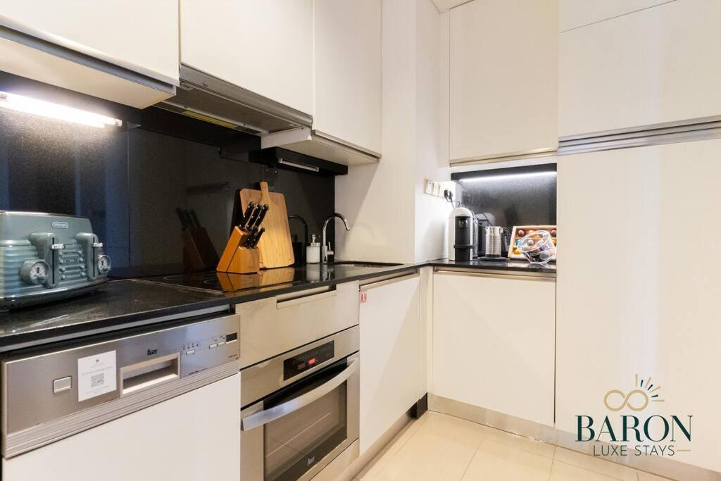 Luxe High Floor In Address 36 *