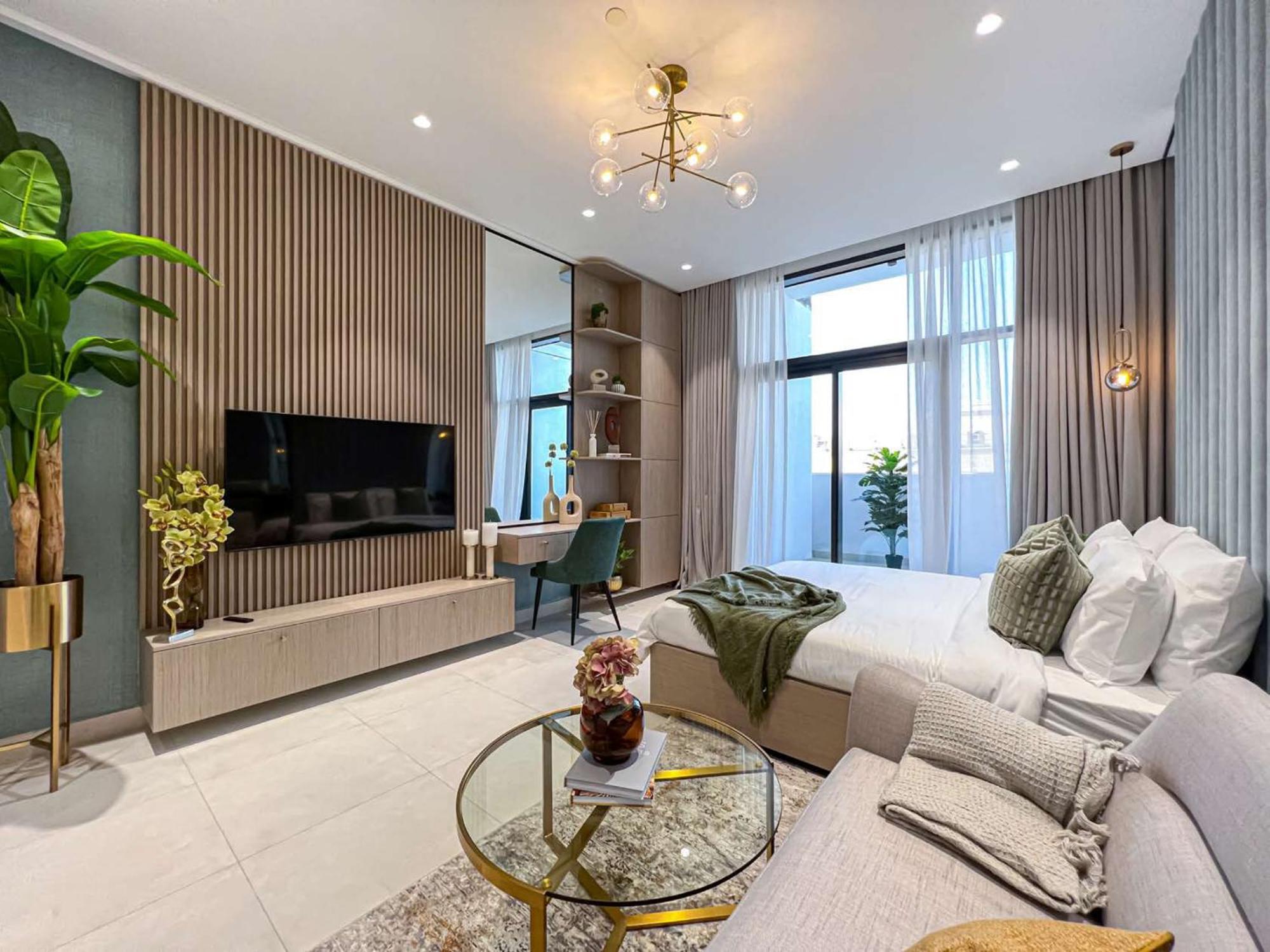 Bright New With Pool & Gym Access, 5 Min From Gardens Metro Lägenhet
