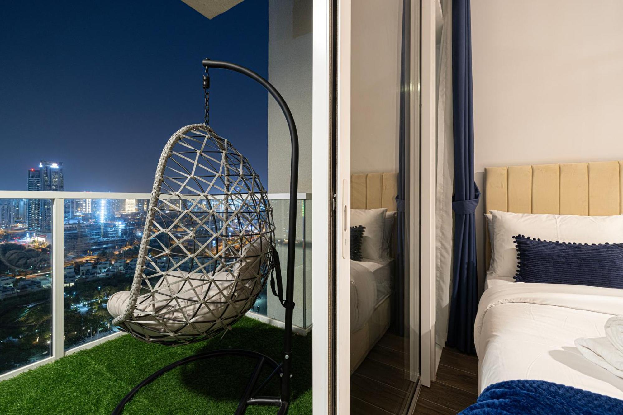 Lägenhet Smartstay At Zaya Hameni - Modern Luxury - Unique In Jvc Dubai