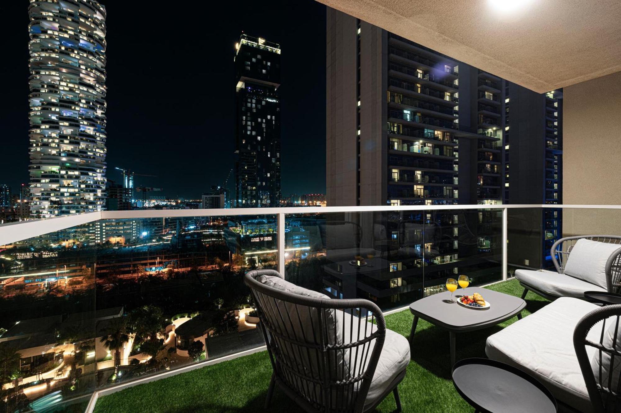 Smartstay At Zaya Hameni - Modern Luxury - Unique In Jvc Lägenhet