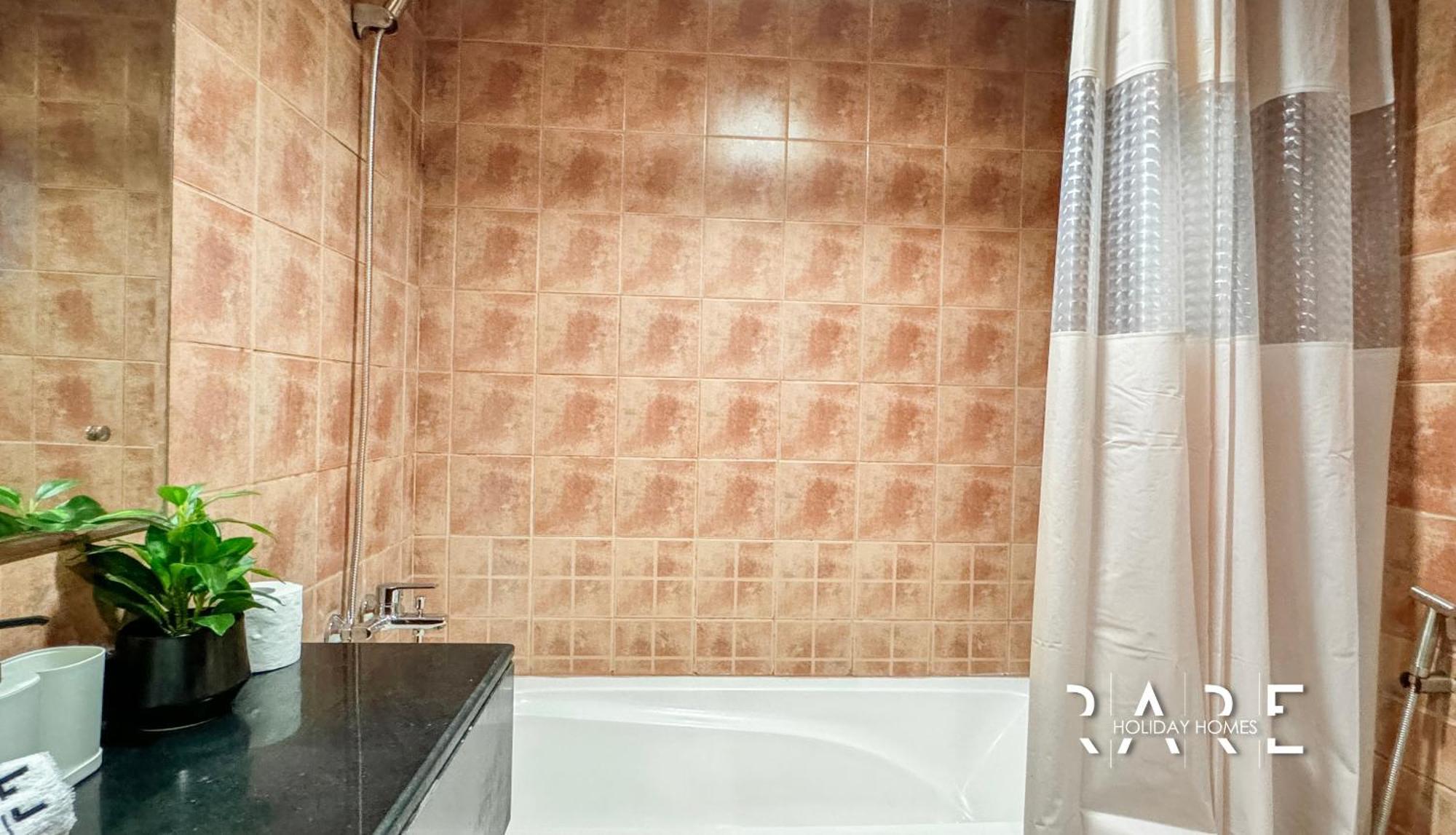 Rare Homes - Near Center Ma'eisem - Pool View - Crescent Tower A - R706 - Impz Appartement *