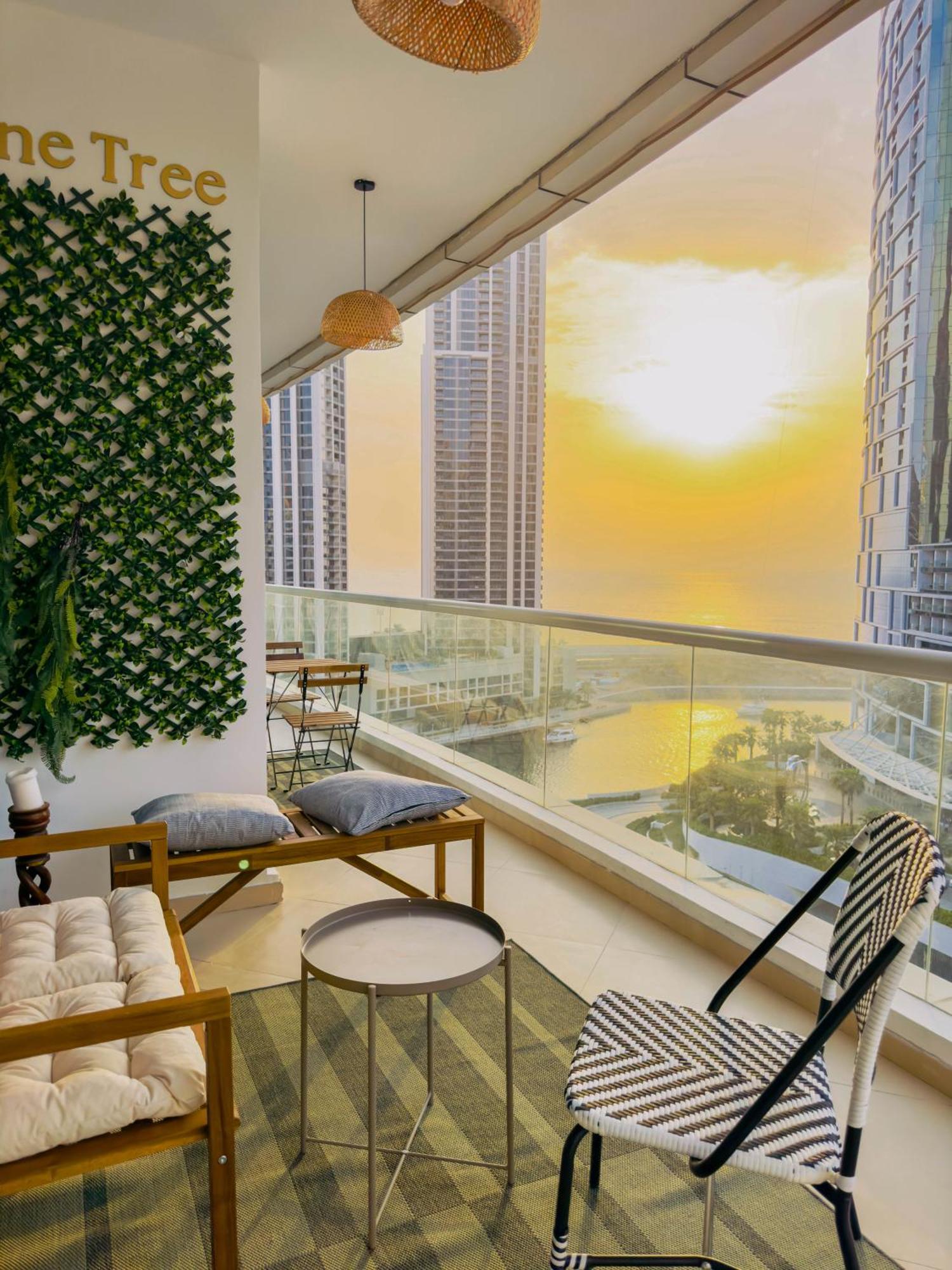 Lägenhet Luxury 3bhk Jbr By One Tree *