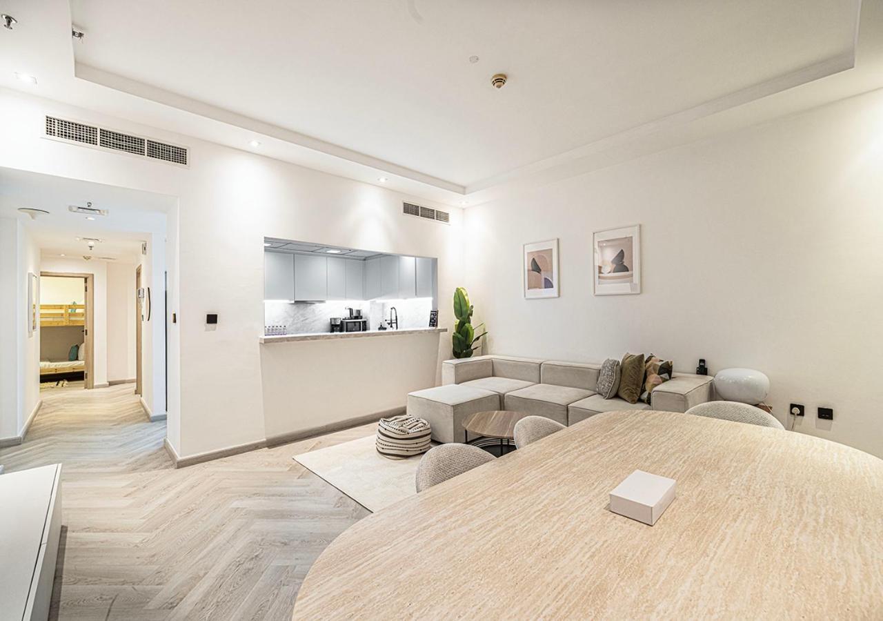 Apartamento Modern 4br With Balcony And Scenic Marina Views