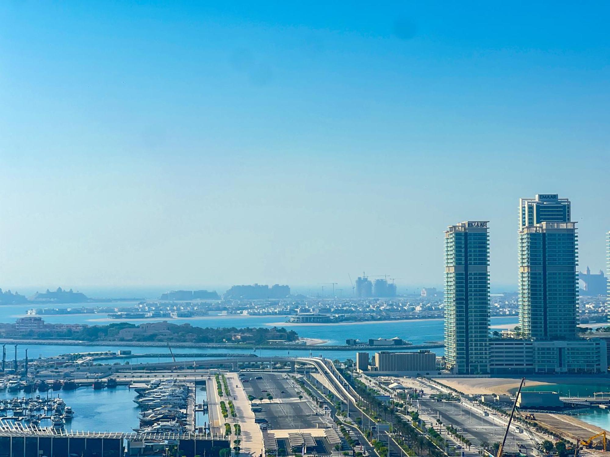 Stunning 2br In Marina With Amazing Views Dubái