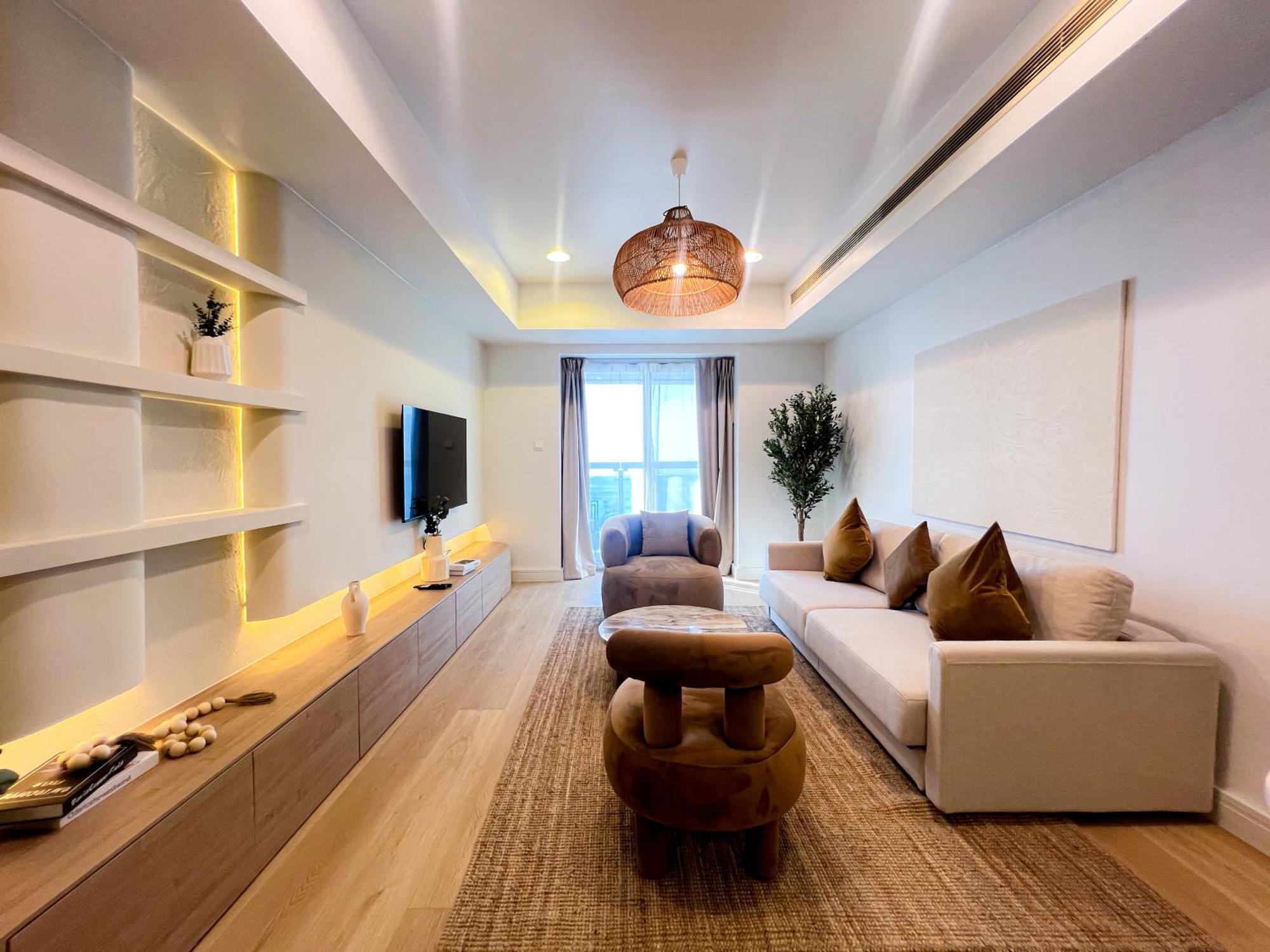 Stunning 2br In Marina With Amazing Views