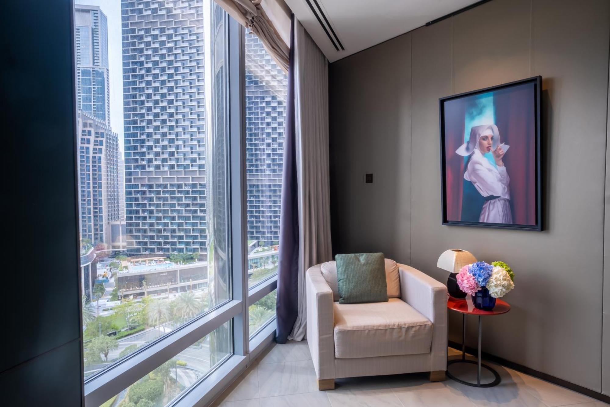 Appartamento 2-br Luxury In Armani Residences