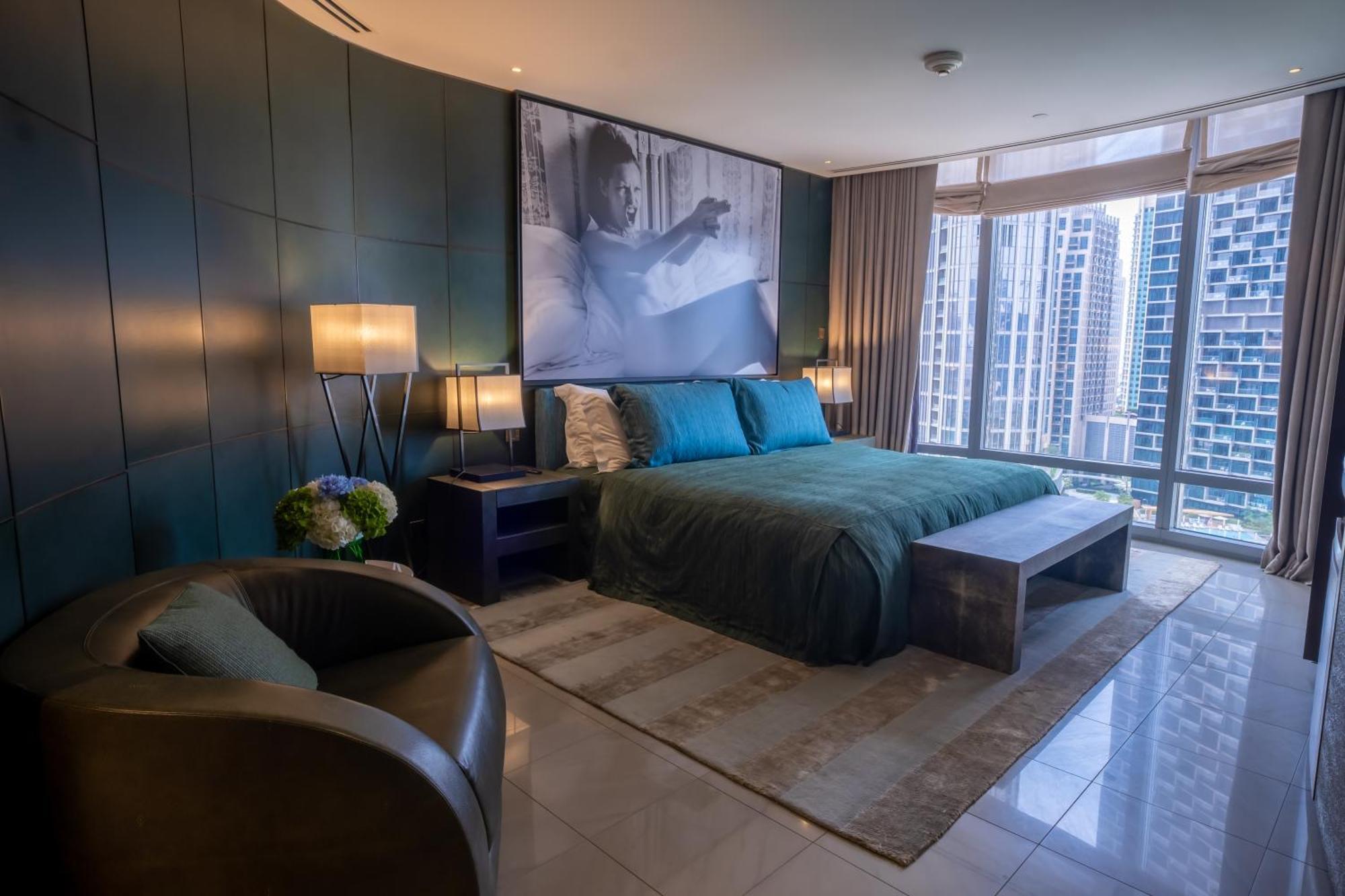 2-br Luxury In Armani Residences
