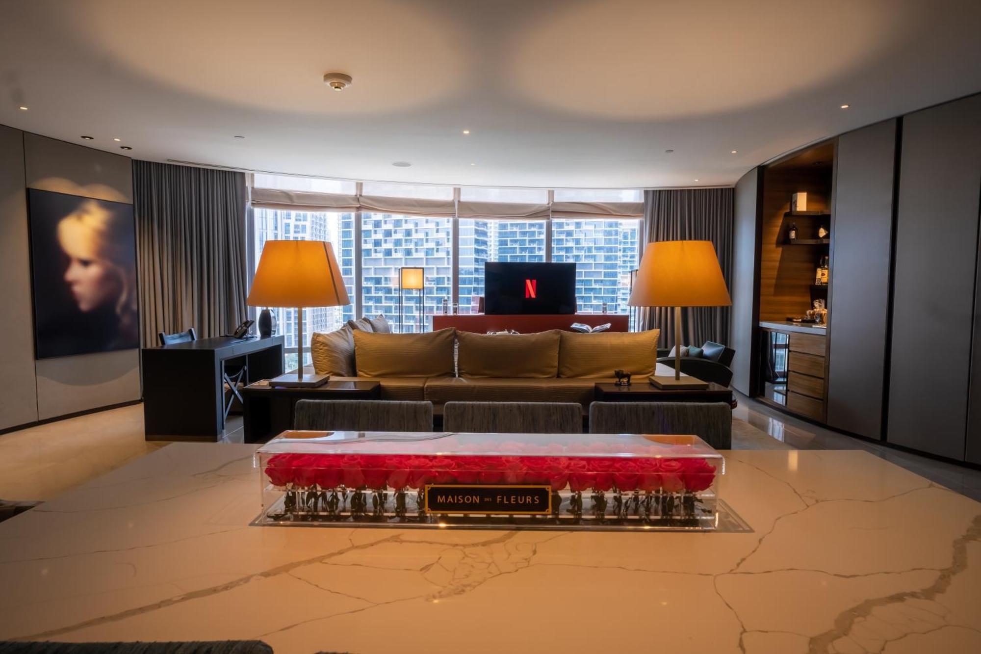 2-br Luxury In Armani Residences Dubai
