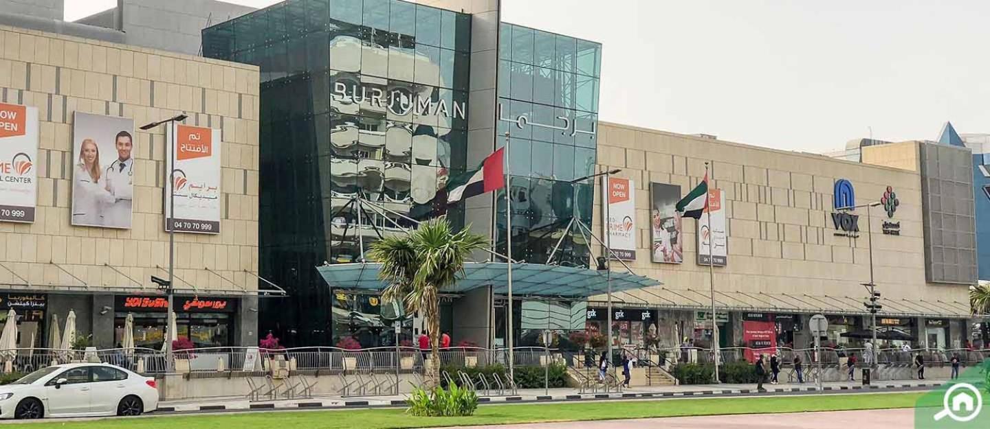 Blissful Partition In Bur Near Burjuman Metro Rum i privatbostad Dubai