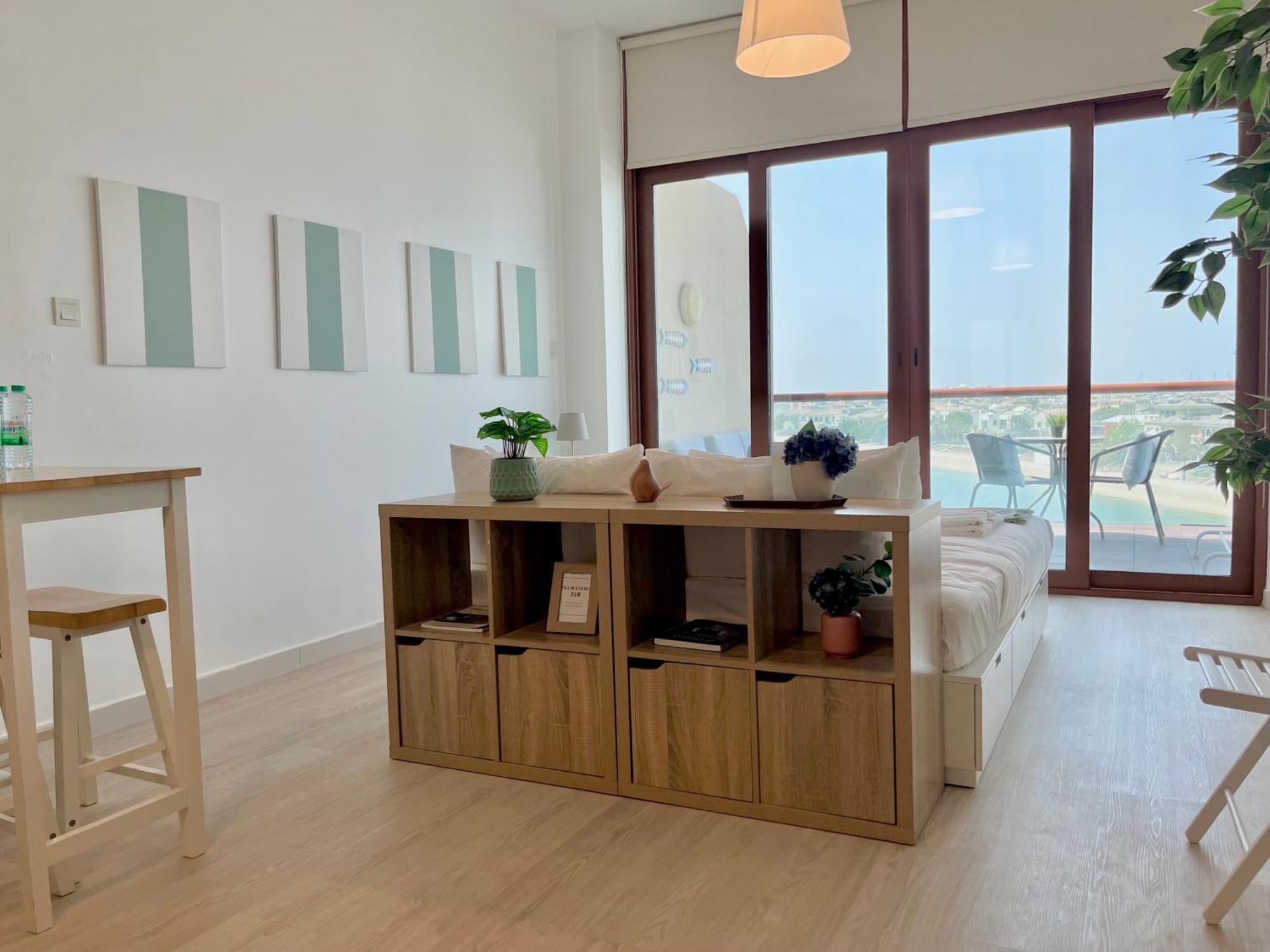 Palm Jumeirah Upgraded & Cozy Boutique Lägenhet
