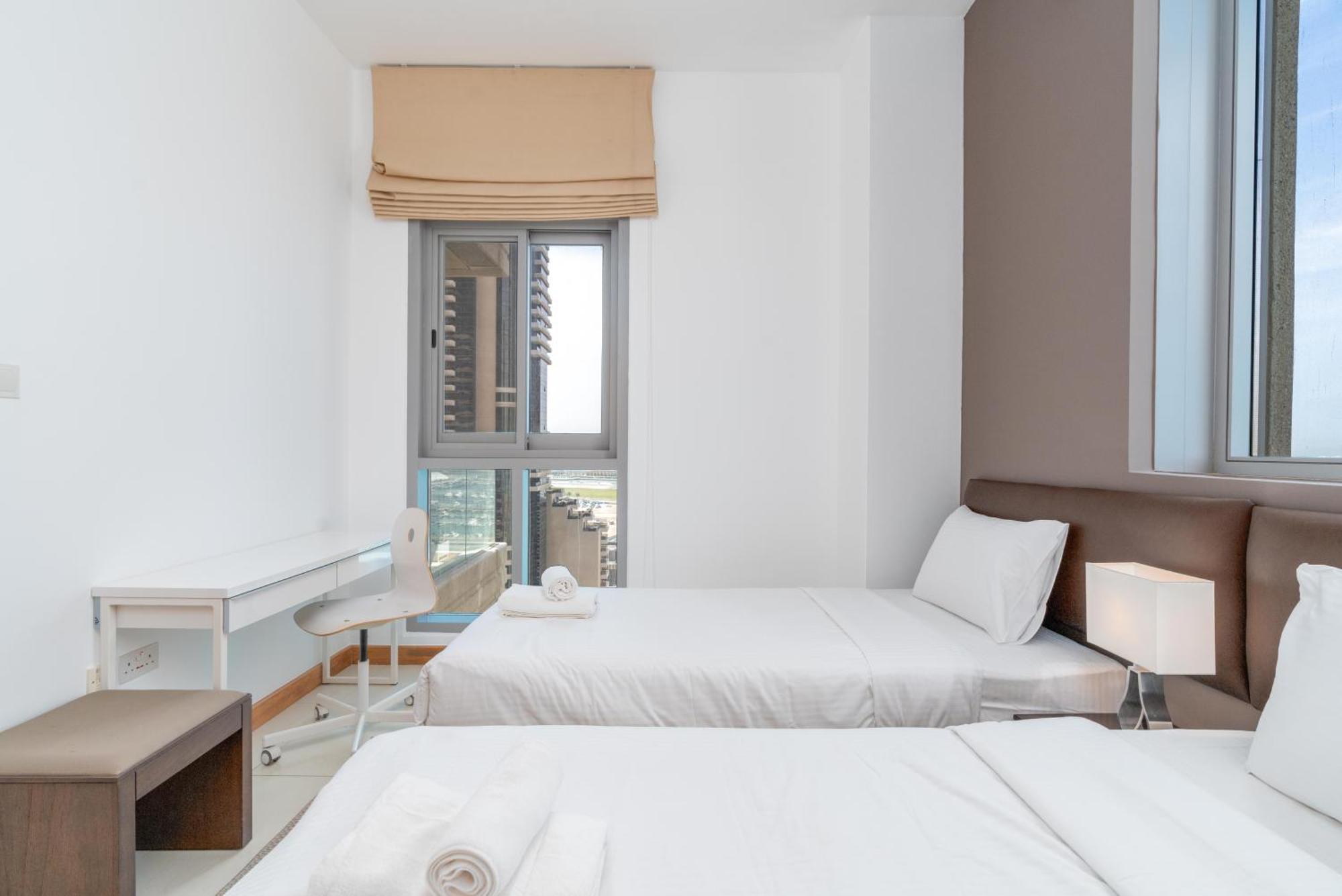 Vacay Lettings -2 Bed Iris Blue Marina Apartamento Dubái