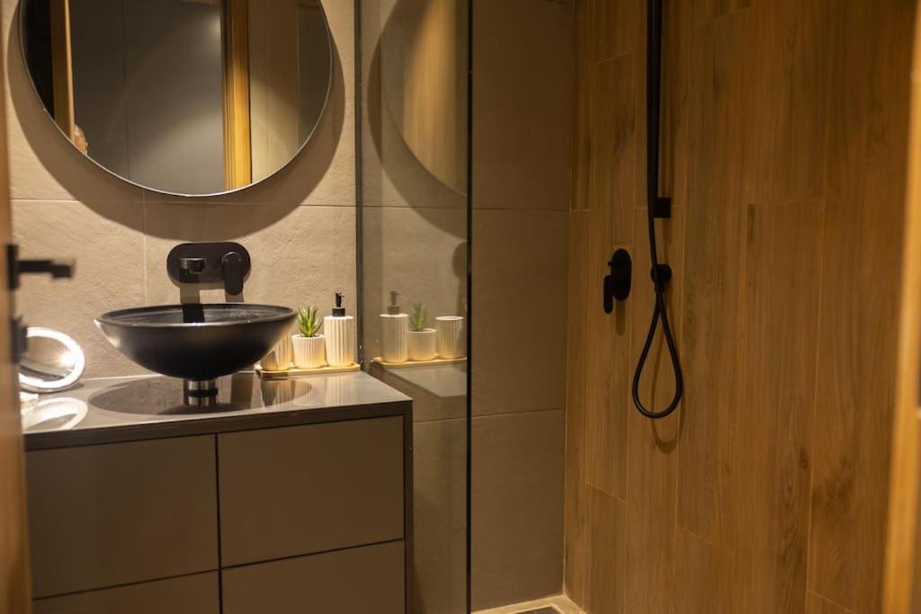 Welhome - Loci Residences *