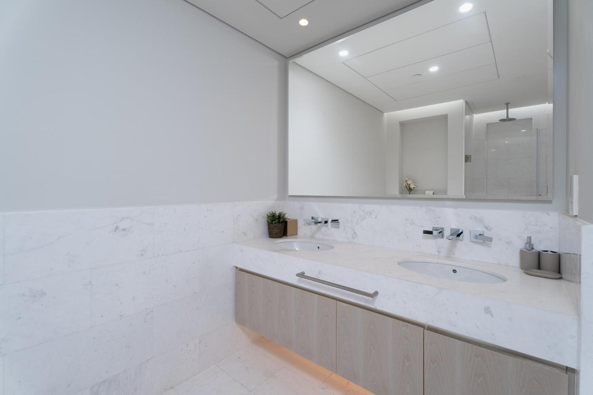 Nasma Luxury - Sea-view In Palm Tower With Full Amenities Appartement Dubaï