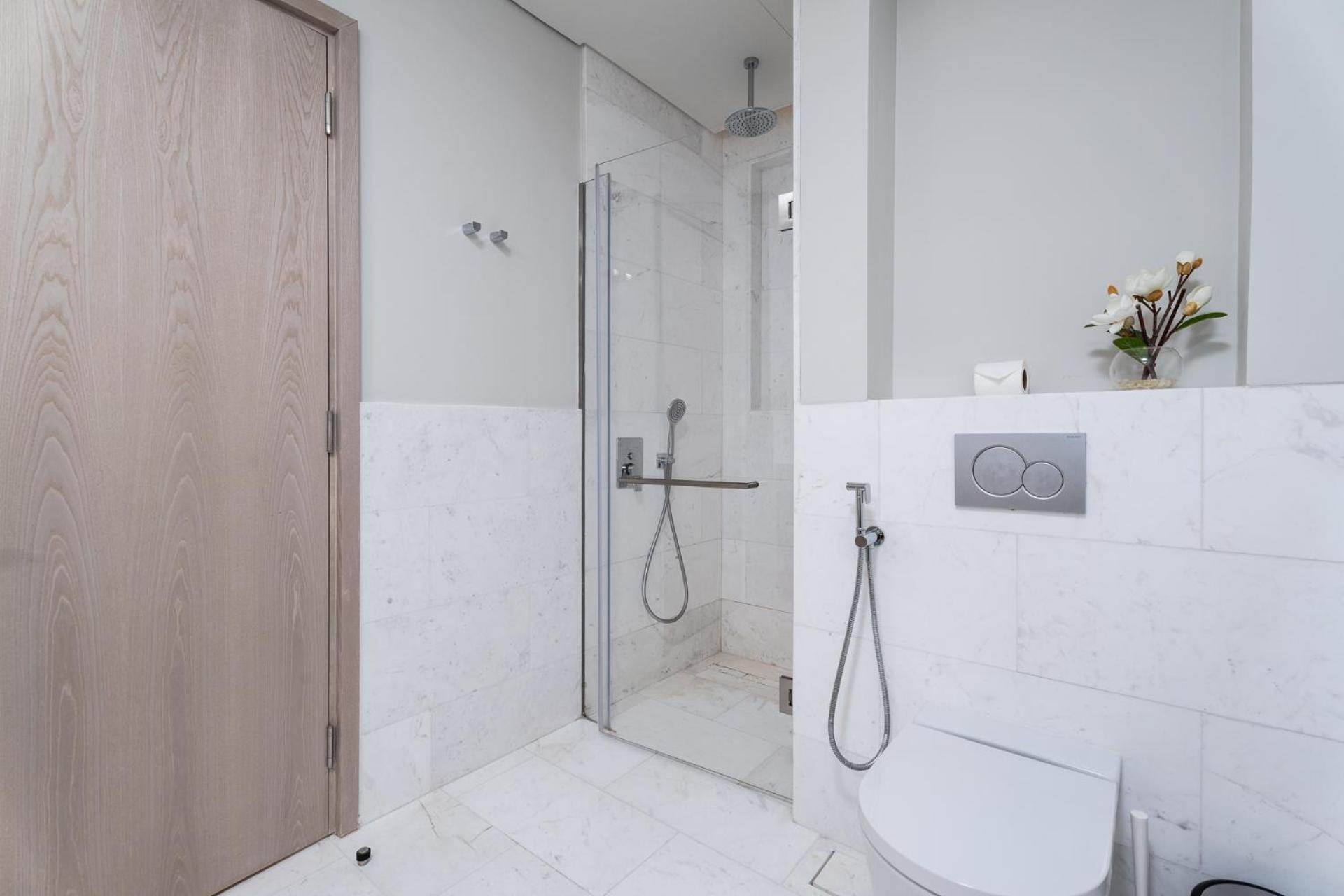 Nasma Luxury - Sea-view In Palm Tower With Full Amenities Dubaï
