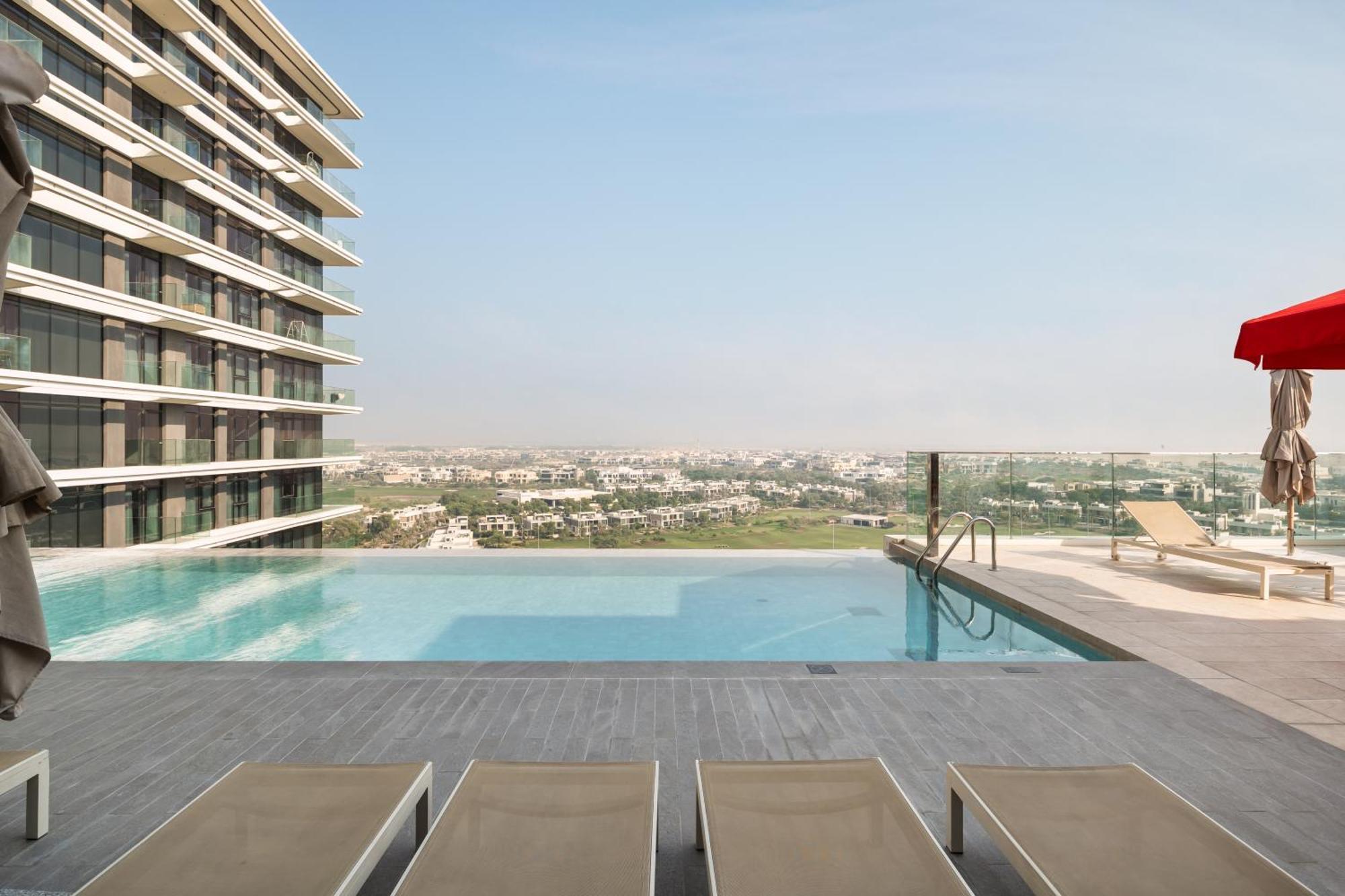 Prestige 2 Bedroom In Golf Hills Appartement *