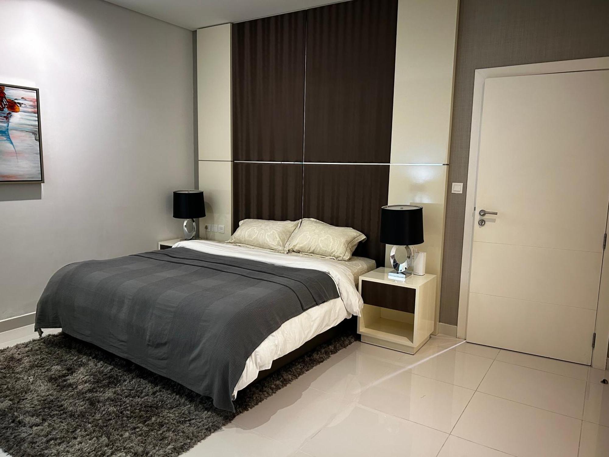 Downtown Escape By The Canal Dubaï