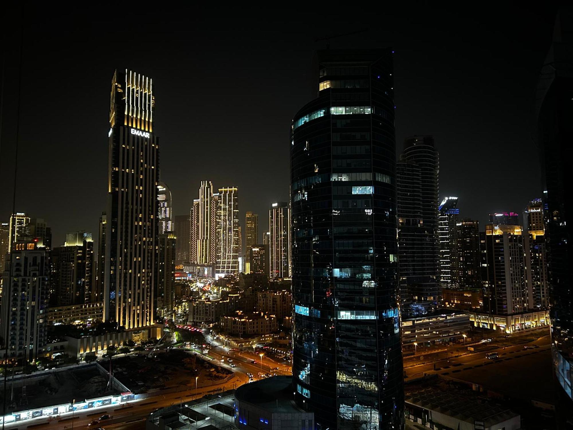 Downtown Escape By The Canal * Dubaï