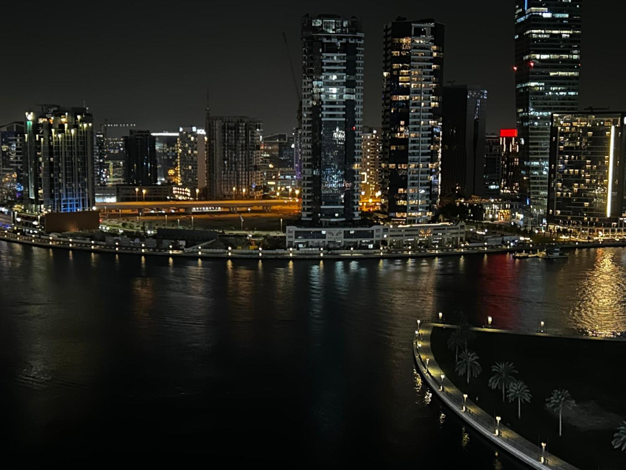 Downtown Escape By The Canal Appartement *