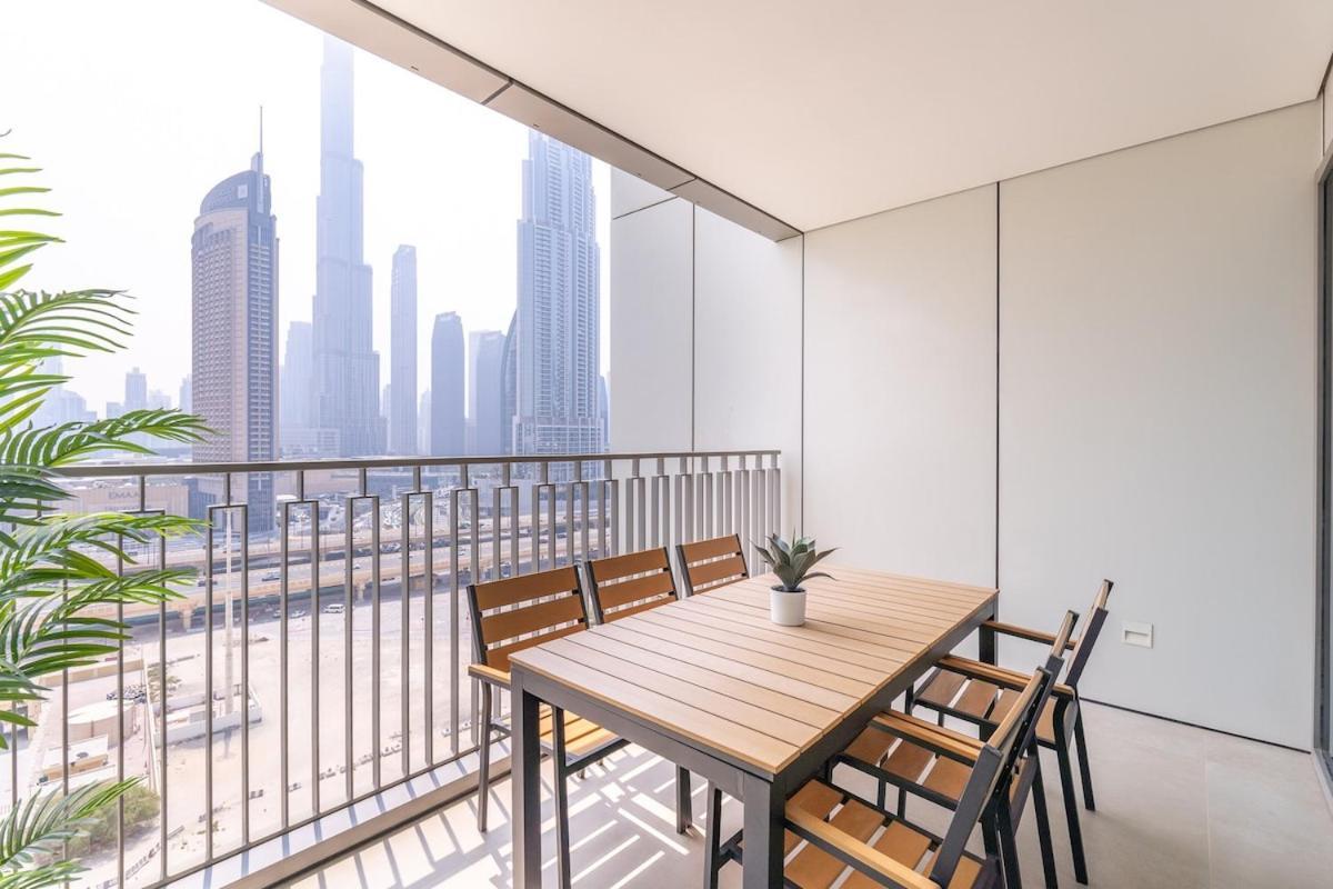 Lägenhet Luxurious 4-bedrooms Near Burj Khalifa And Mall In Downtown! Dubai