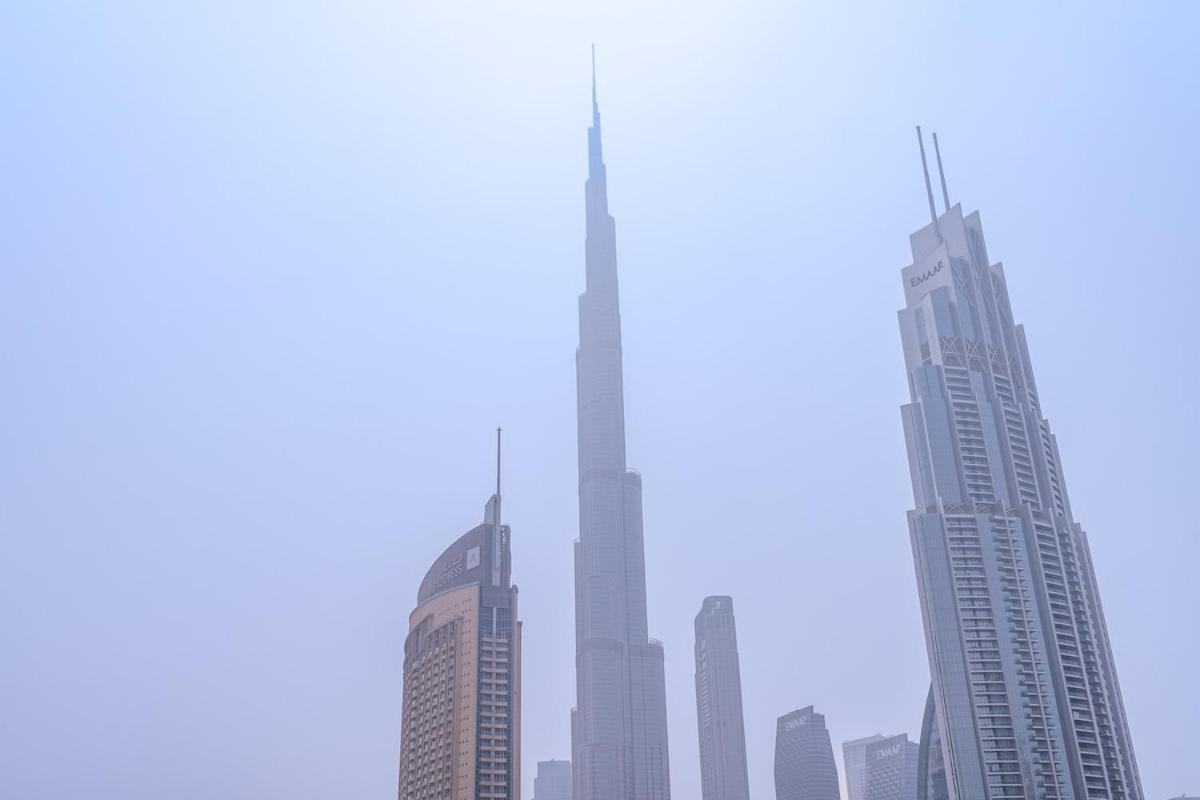 Luxurious 4-bedrooms Near Burj Khalifa And Mall In Downtown! Lägenhet *