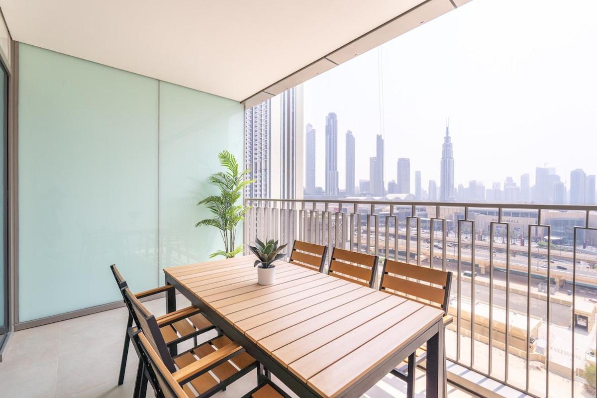 Luxurious 4-bedrooms Near Burj Khalifa And Mall In Downtown! Lägenhet Dubai