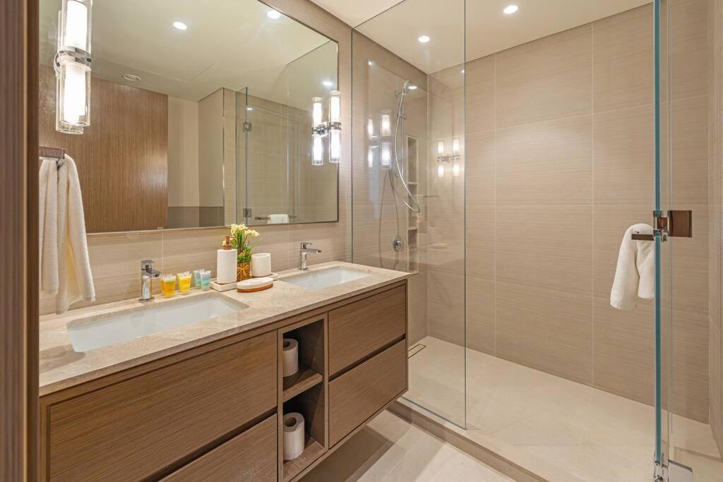 4min To Mall - Pool Access - King Bed