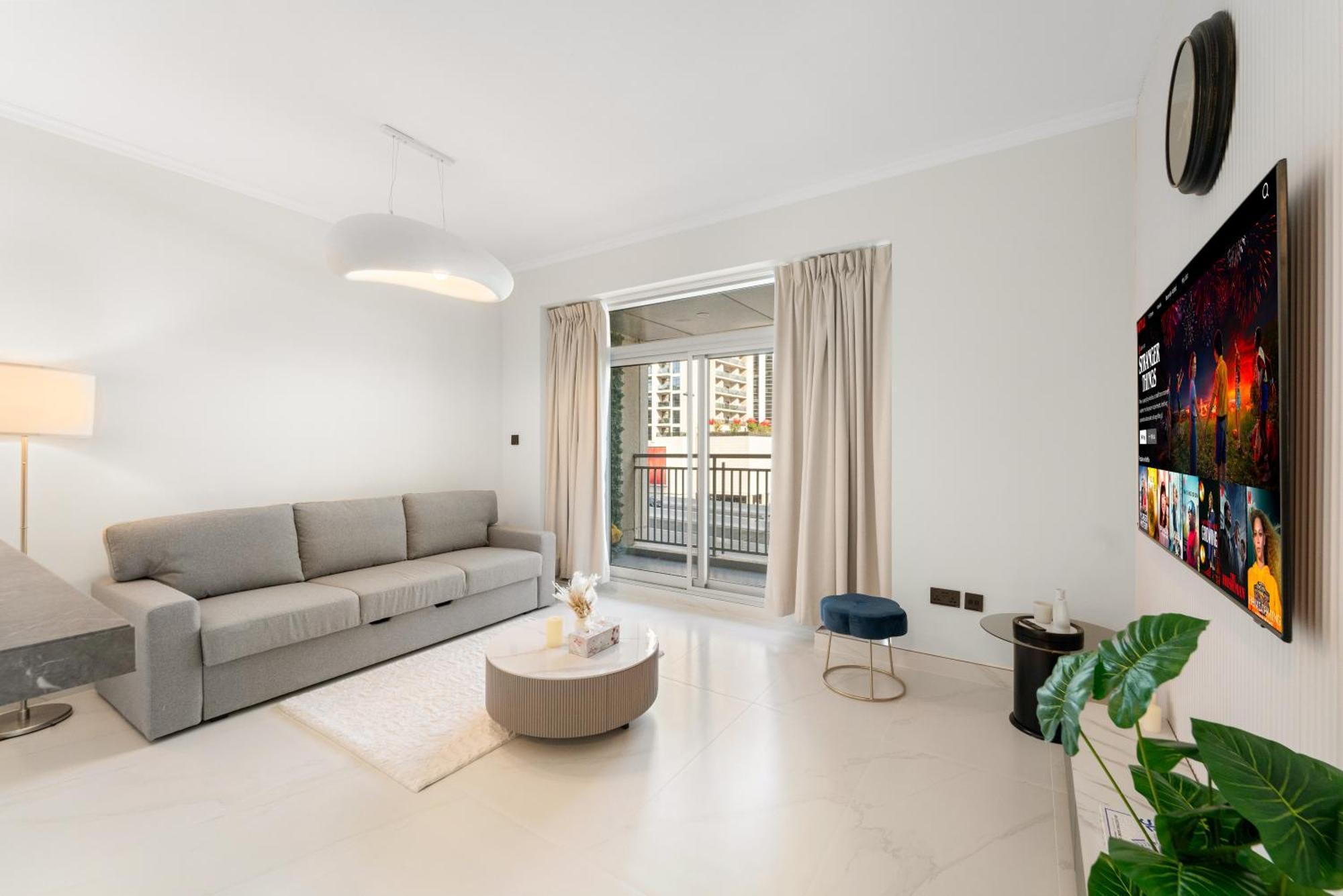Appartement Bright & Spacious 1br In Downtown With Balcony L Close To Mall