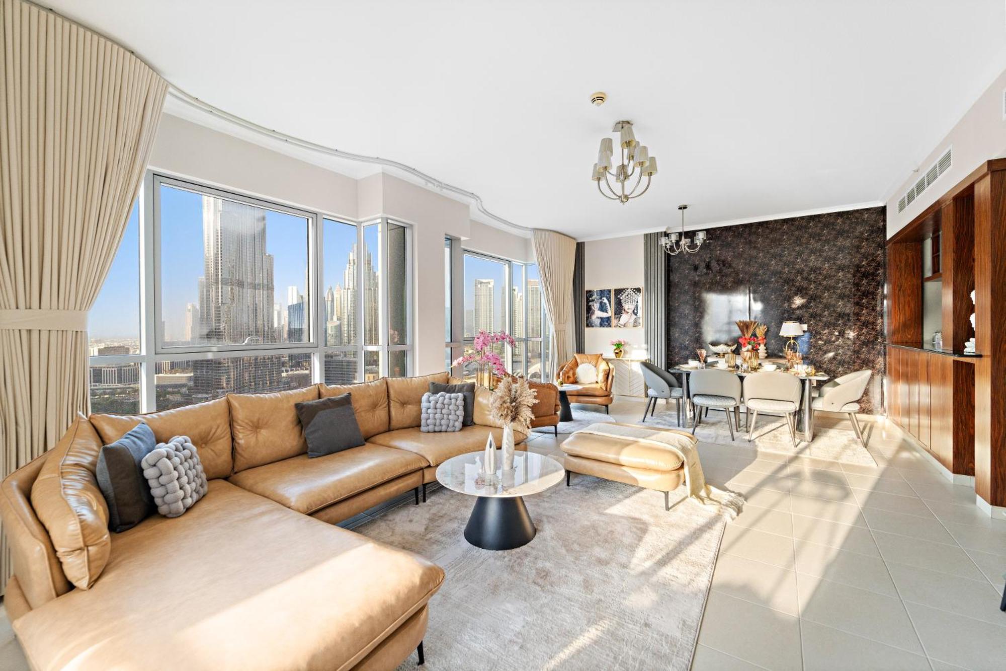 Ace Luxe, 2br, Downtown, Burj Khalifa & Fountain View, 5 Mins Walk To Mall *
