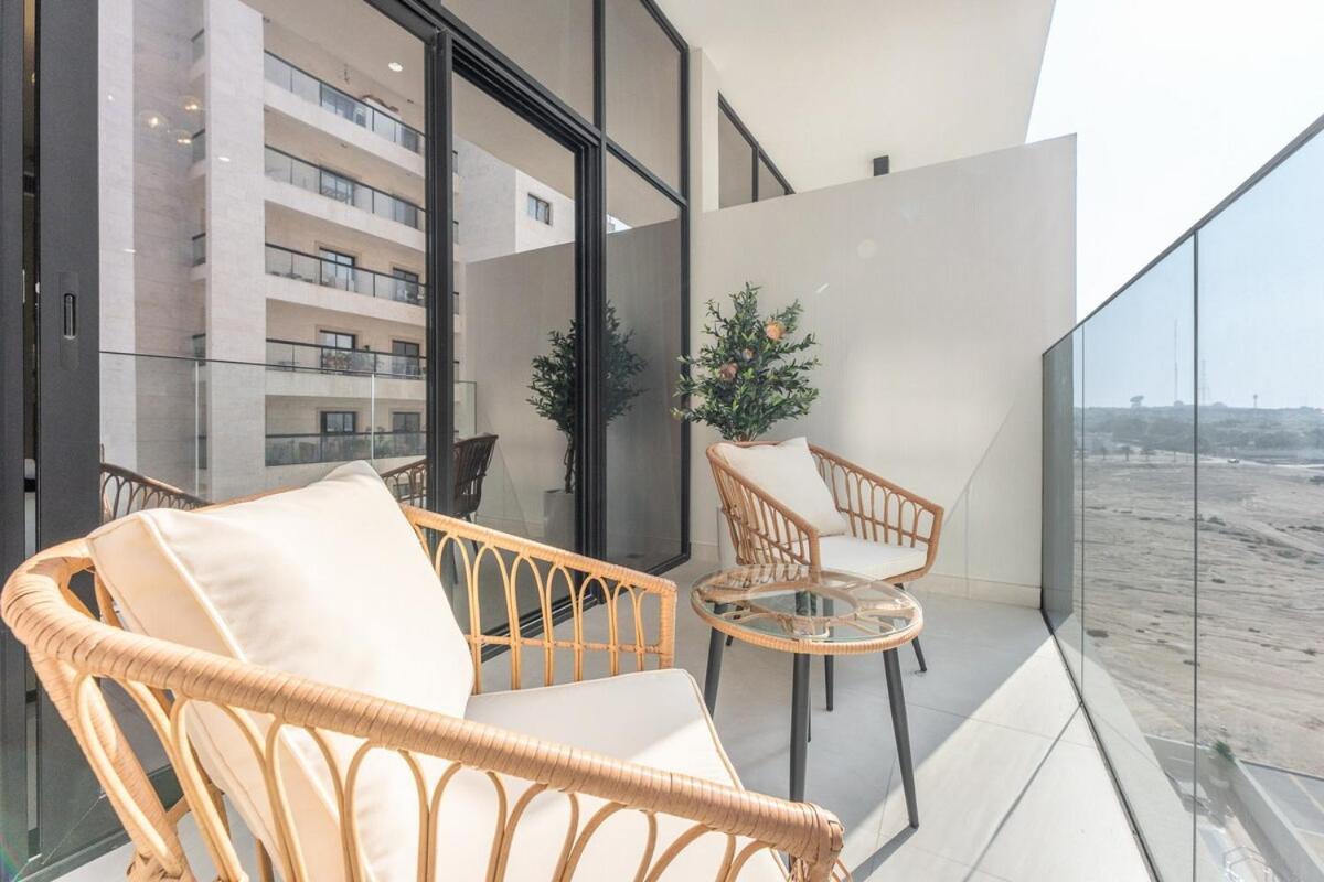 Utterly Breathtaking In Al Furjan Apartamento *