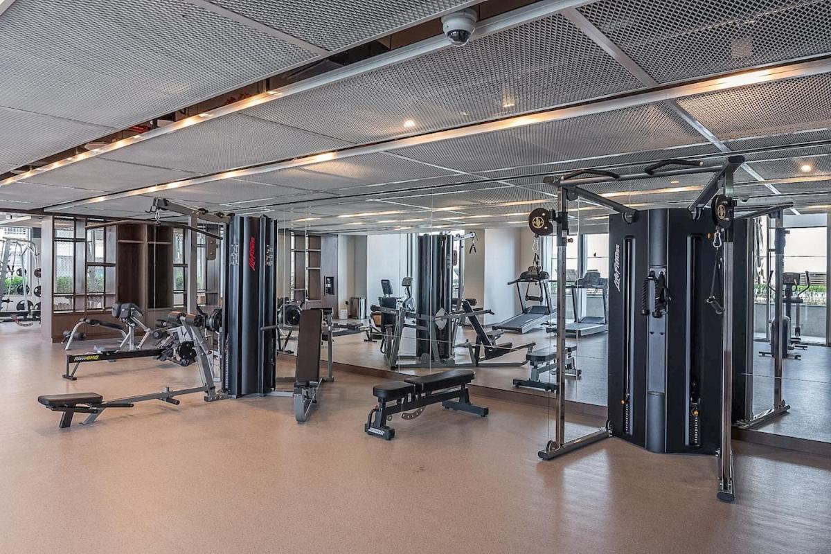 Spacious 4 Bedroom In Jbr Dubai