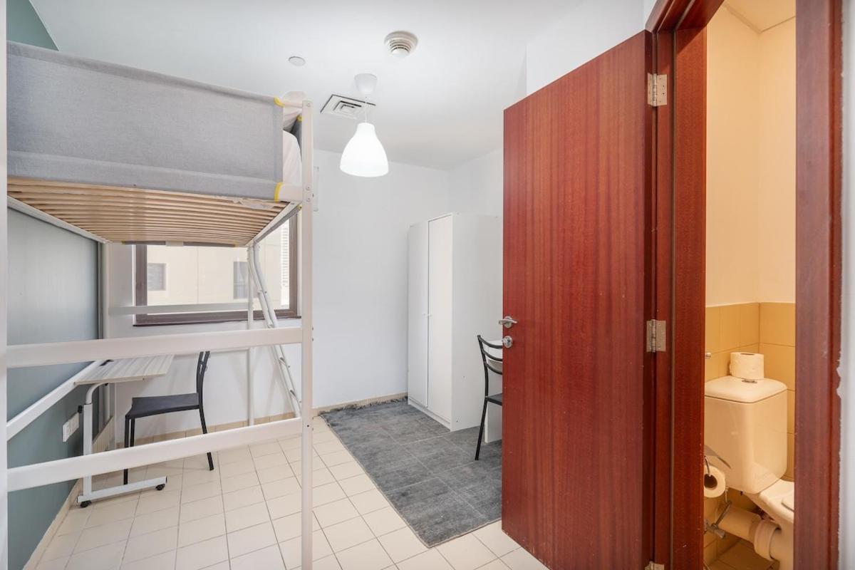 Spacious 4 Bedroom In Jbr Dubai