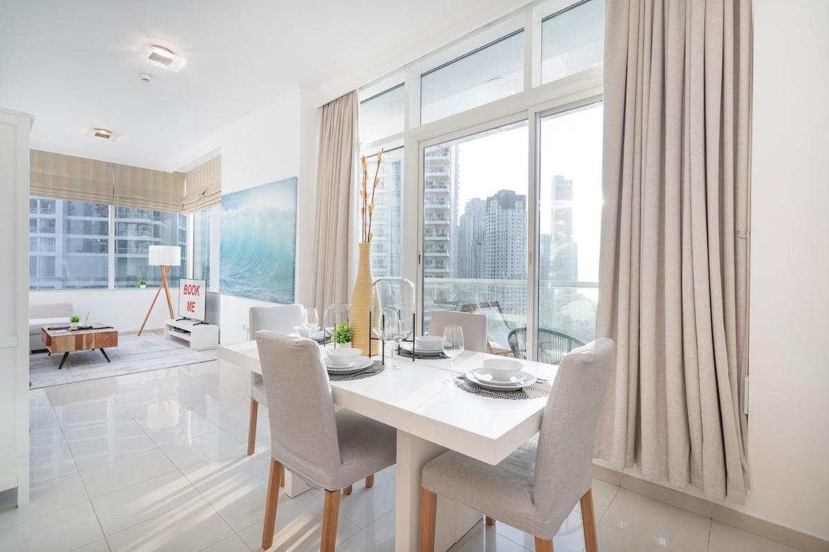 Cozy Spacious 1-bedroom Haven In Marina * Dubai