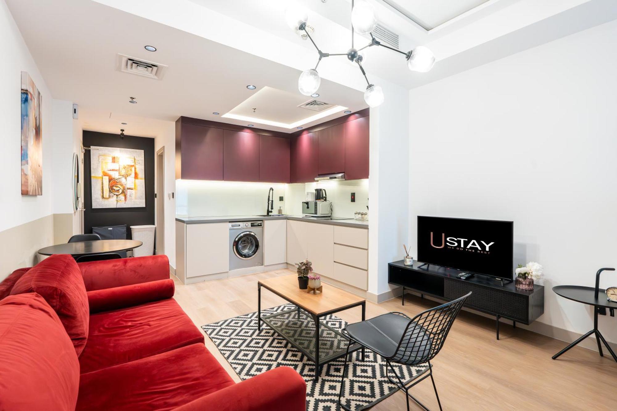 Modern And Chic - - Jlt Dubái