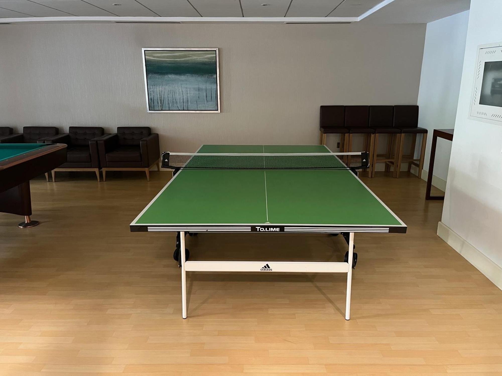 Luxury 1 Bedroom Burj Khalifa Downtown Apartment