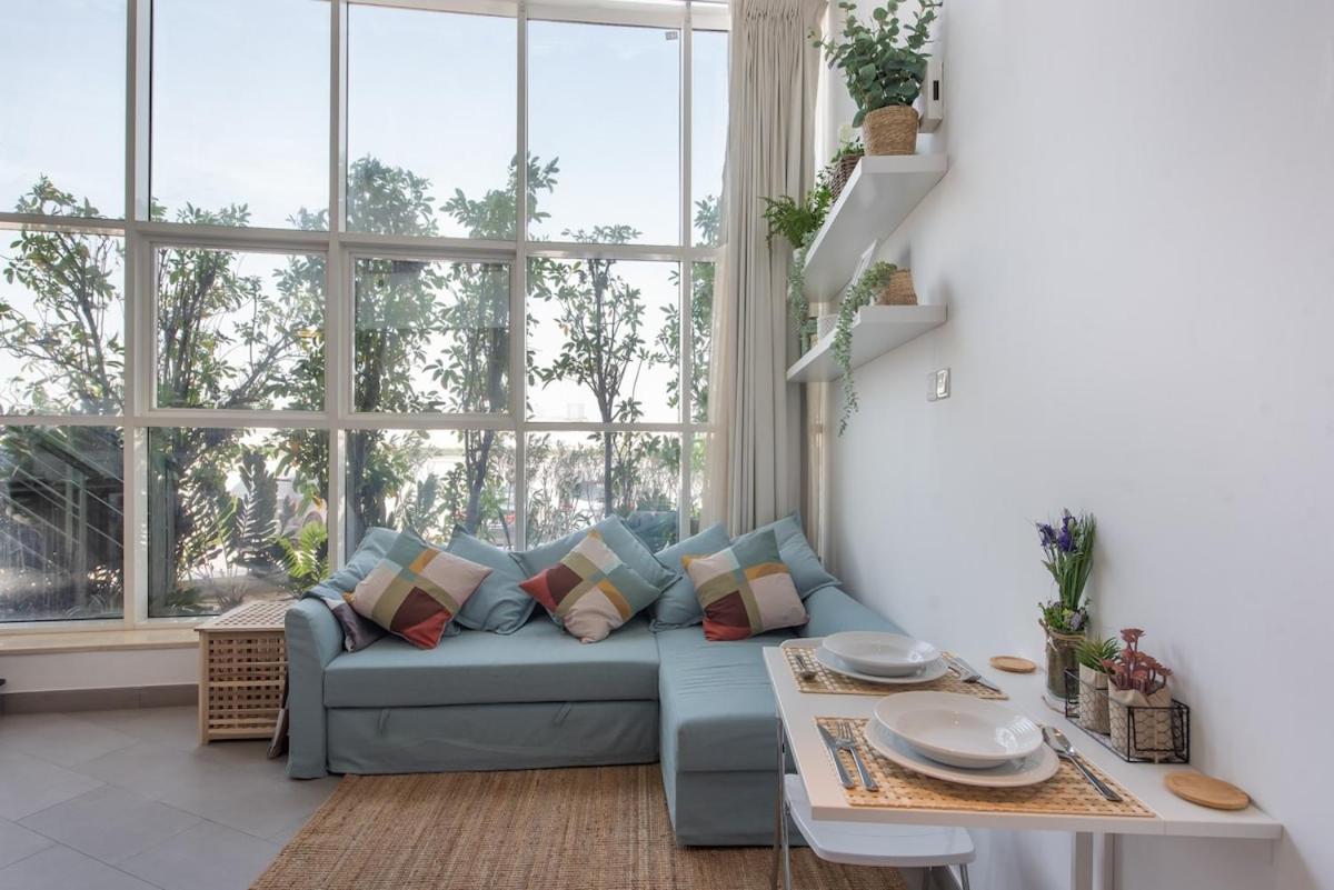 Apartment Stylish Loft-style Studio At The Bridge In Sports City! Dubai