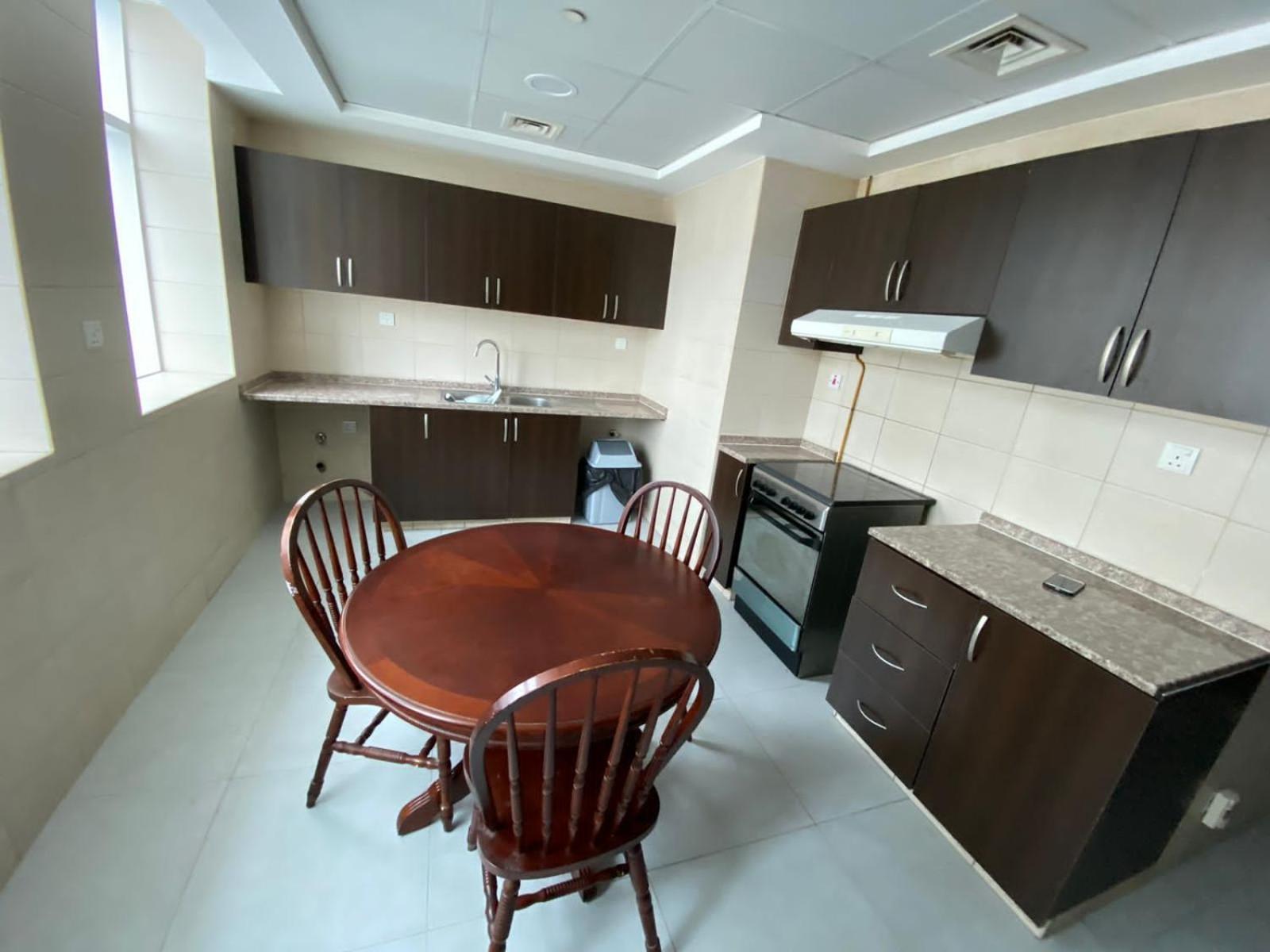 Wonderful ' For Girls Only ' In Tecom, Al Barsha Privatunterkunft *