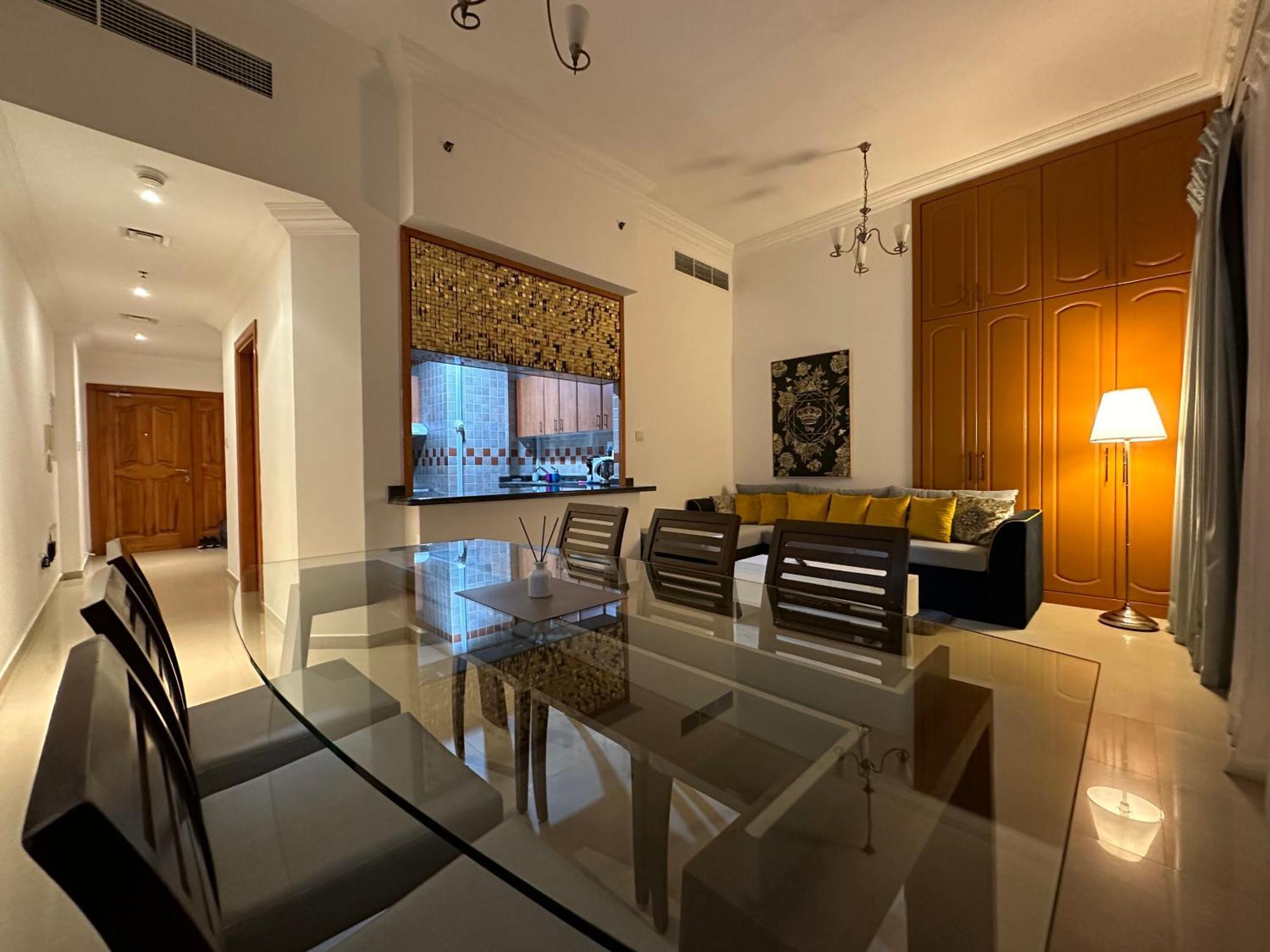 Apartamento 2 Bedroom With A Beautiful View Of The Marina Minimum 5 Night