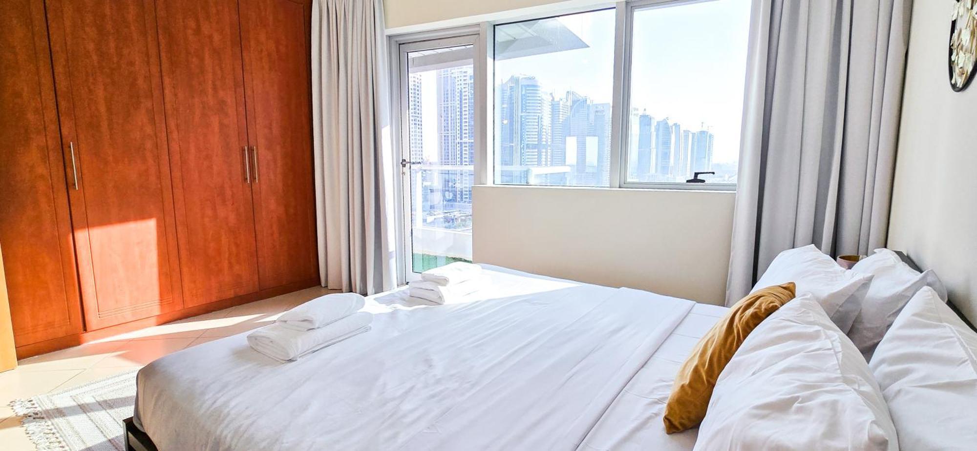 Lägenhet Spacious 2 Bed At Marina High Floor