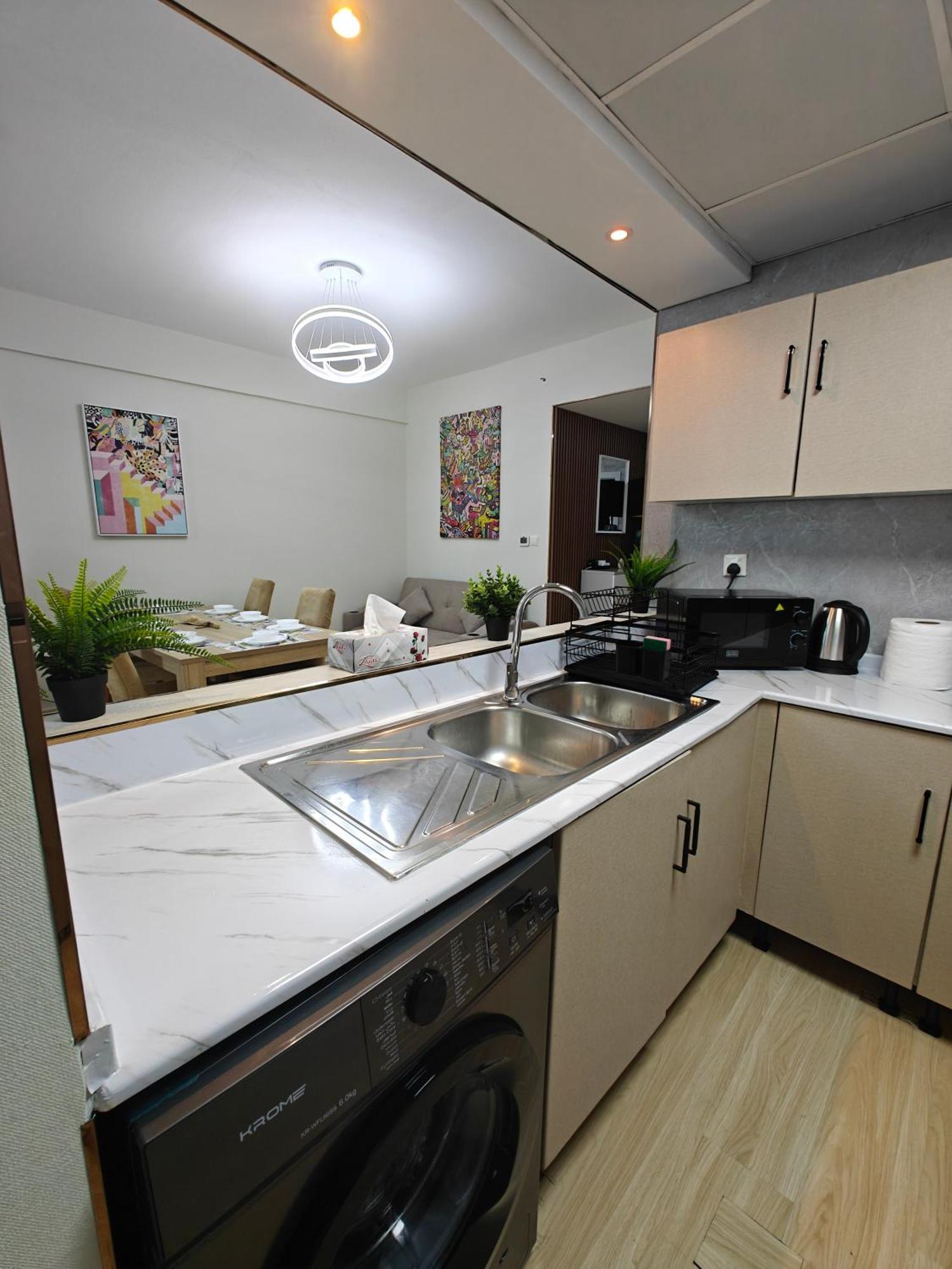 Apartemen Marina View Spacious 2 Bhk Dubai