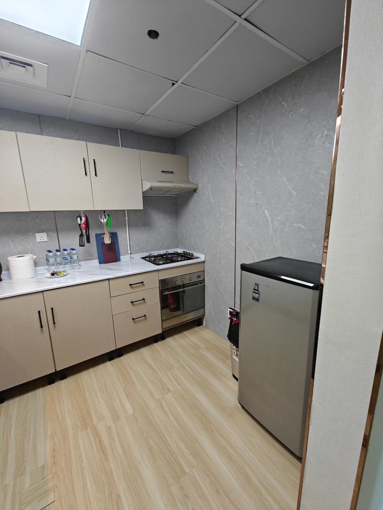 Marina View Spacious 2 Bhk Apartemen