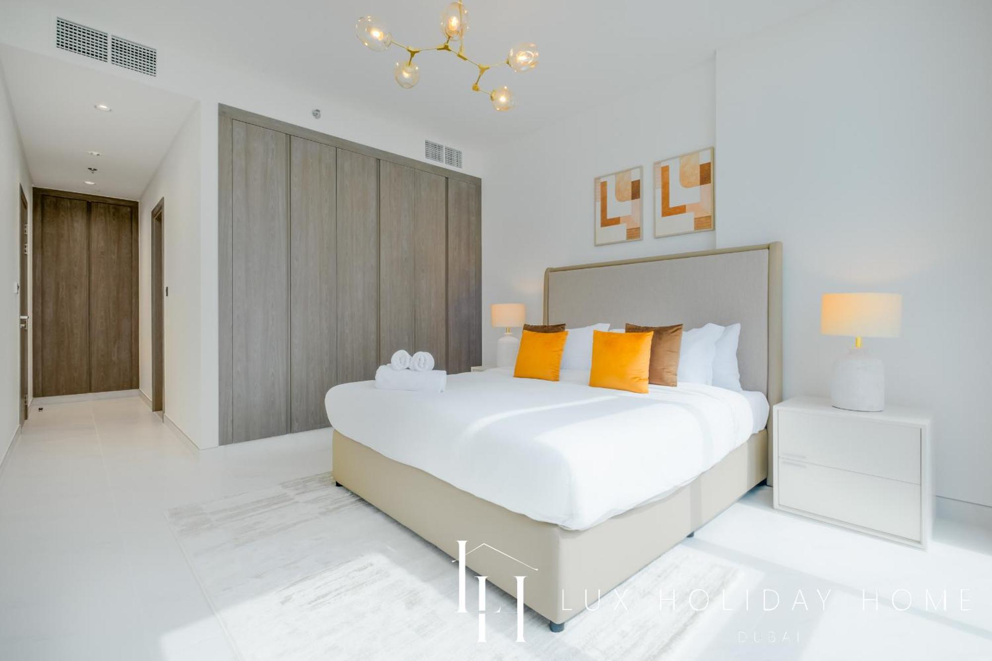Lux The District One Lagoon View 3 * Dubaï