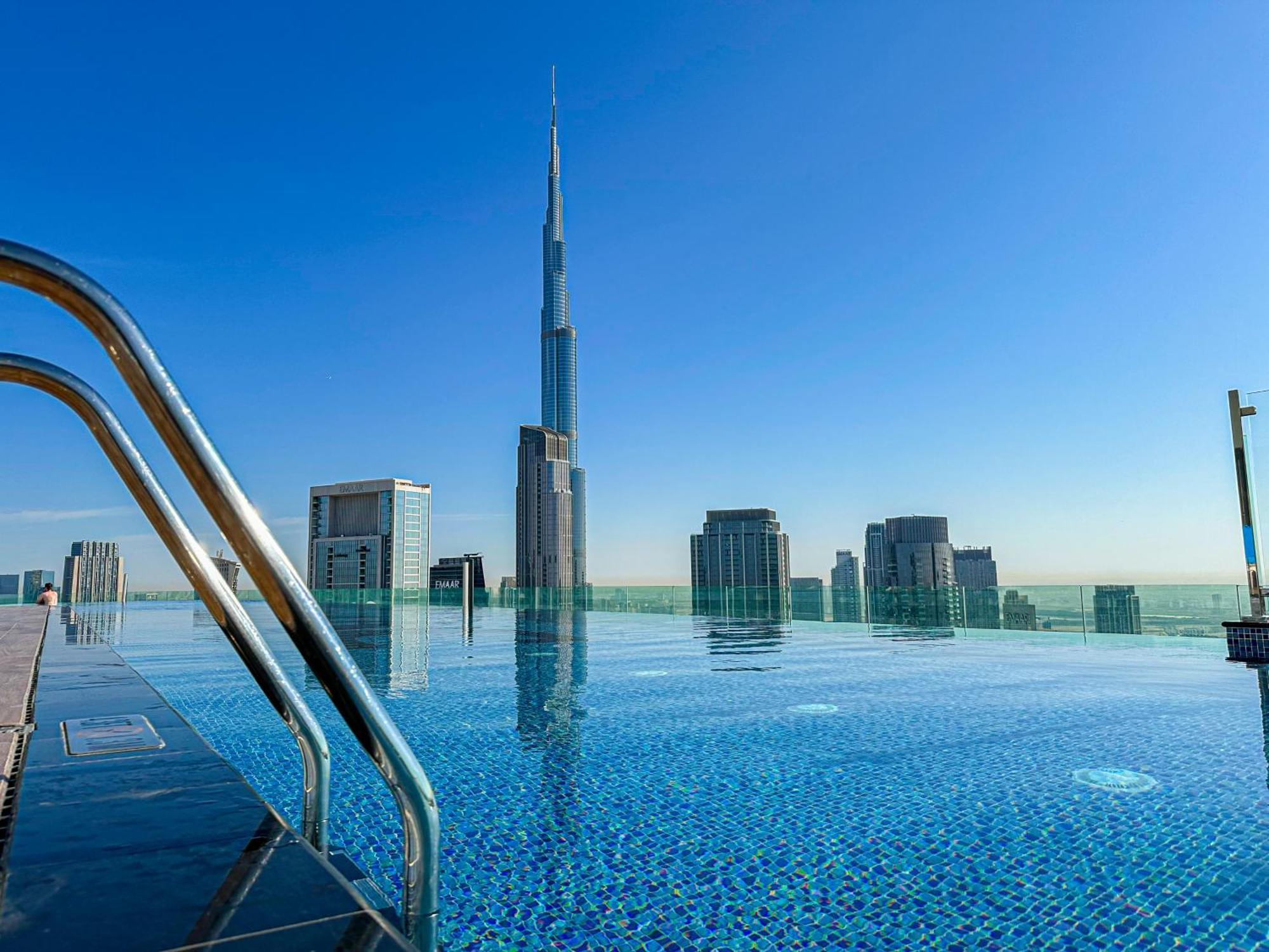 Apartment 64th Floor Skyline Pool With Burj Khalifa View In Paramount Midtown *