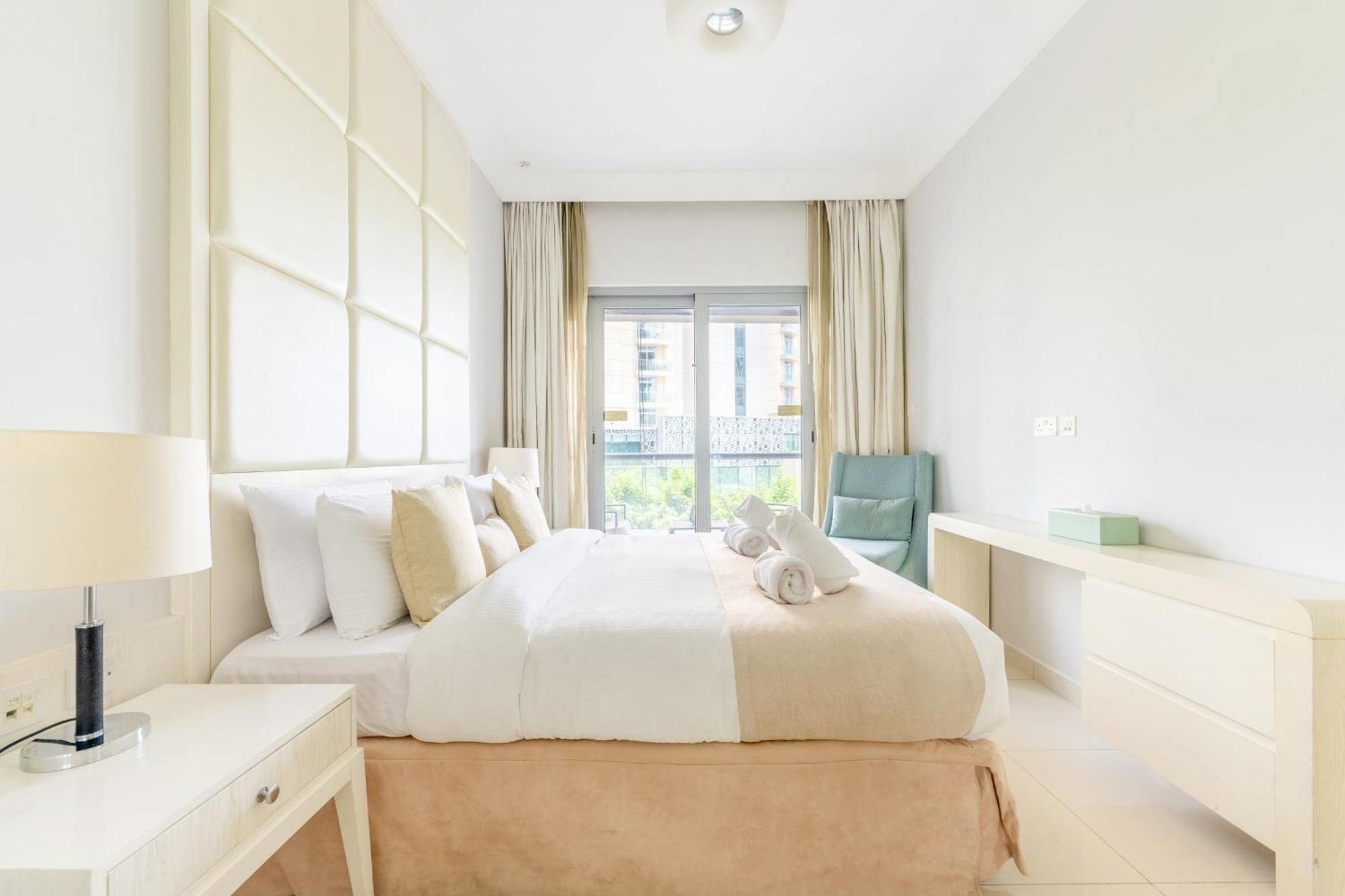 Downtown Luxury - 5 Star Facilities - 5 Min Walk To Mall Lejlighed