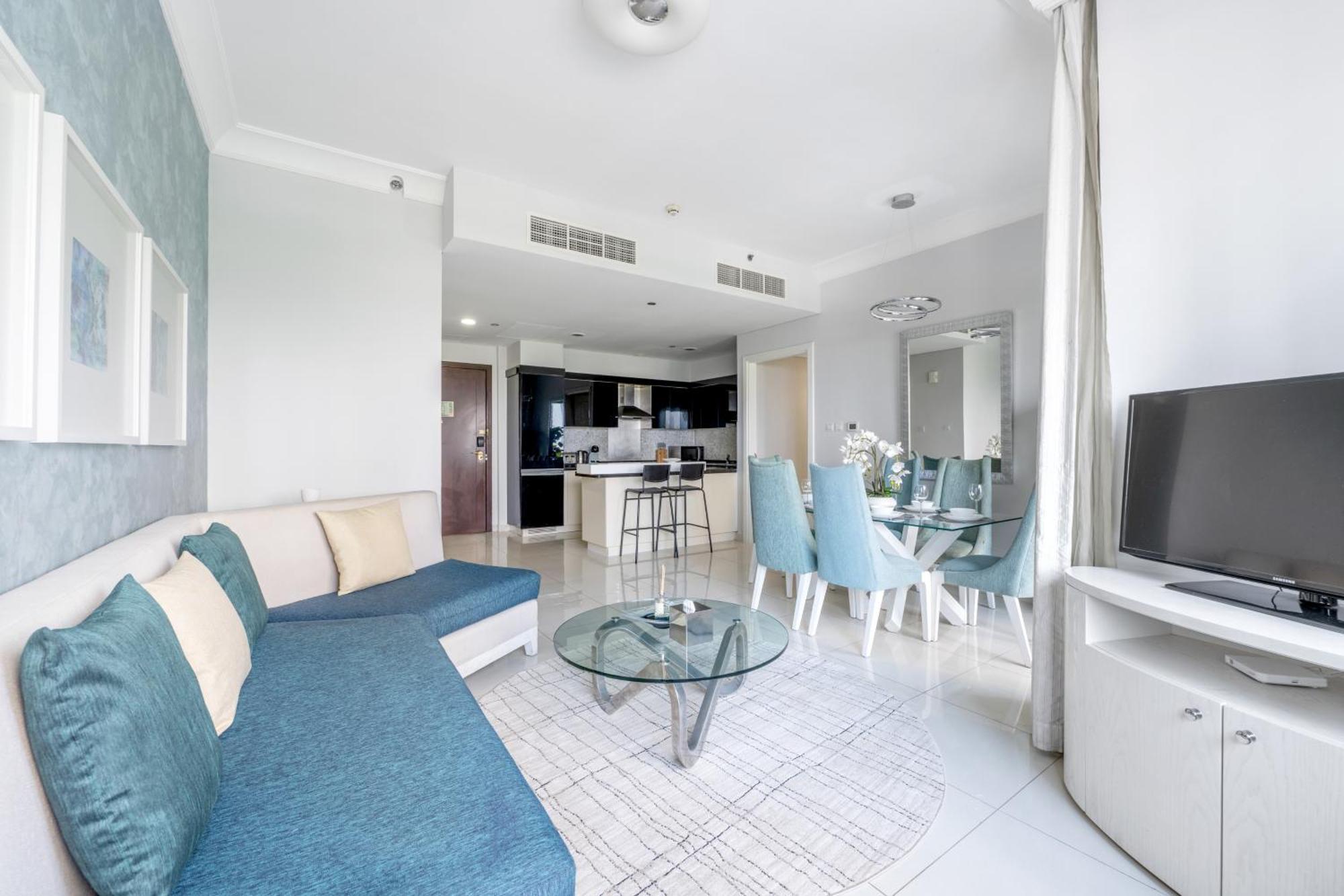 Lejlighed Downtown Luxury - 5 Star Facilities - 5 Min Walk To Mall Dubai
