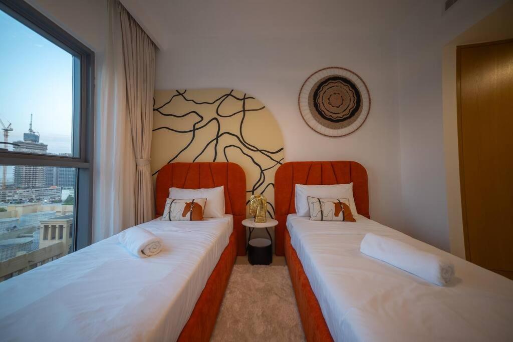Appartement The Lavish Art House With Full Burj Khalifa View From - Amazing Balcony Setup - Infinity Pool - Near Mall Downtown Dubai