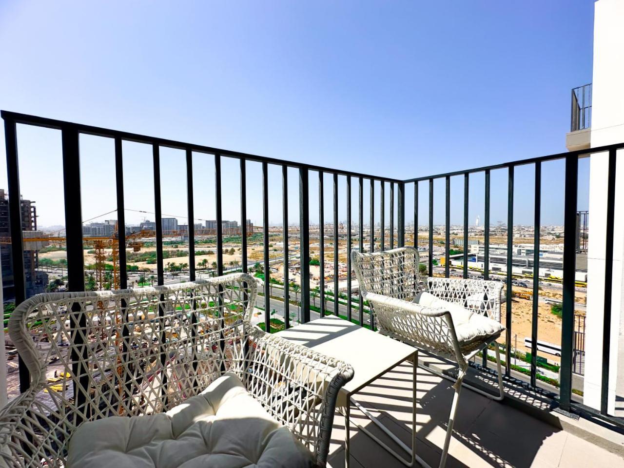 Cozy 1 Bedroom In Golfville Dubai Hills Dubaï